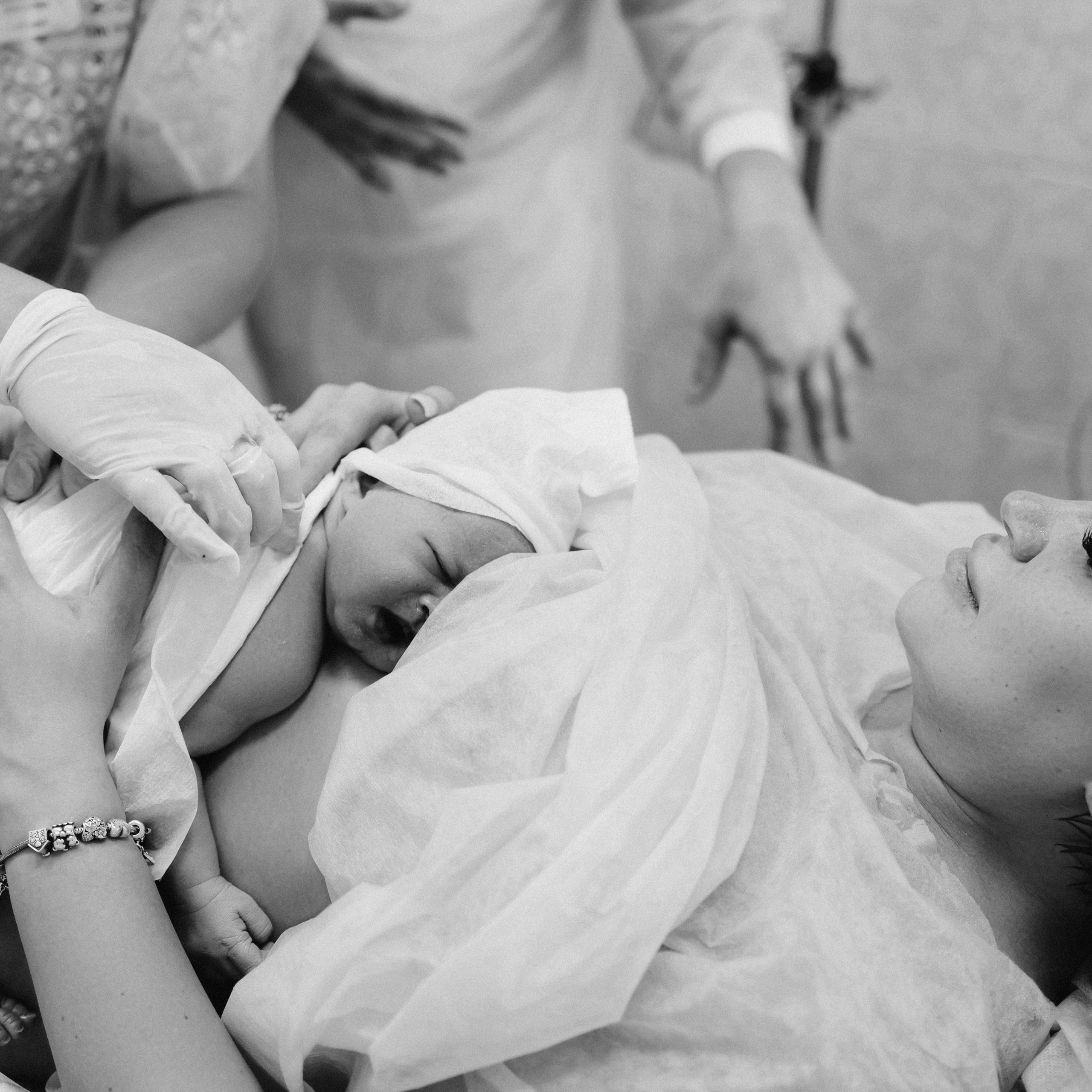 Фотосессия родов в Нижнем Новгороде. Фотограф и видеограф Елена Лисина