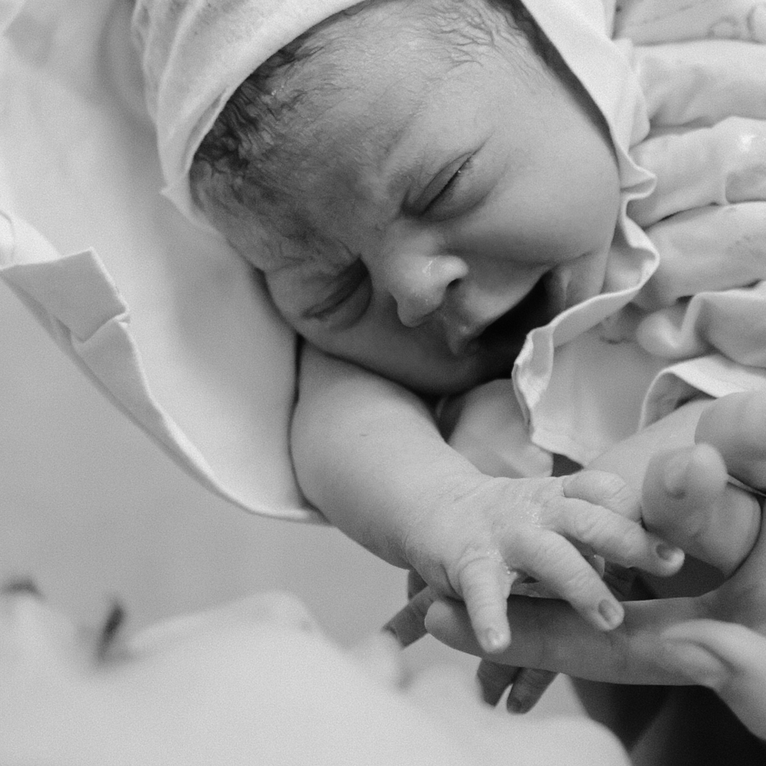 Роды в Нижнем Новгороде, фотограф на роды в Нижнем Новгороде, фотограф рождения в Нижнем Новгороде, Фотограф на роды Елена Лисина, Елена Лисина фотограф рождения, фотосъемка родов, видеосъемка родов, 1 роддом, 1 роддом Нижний Новгород