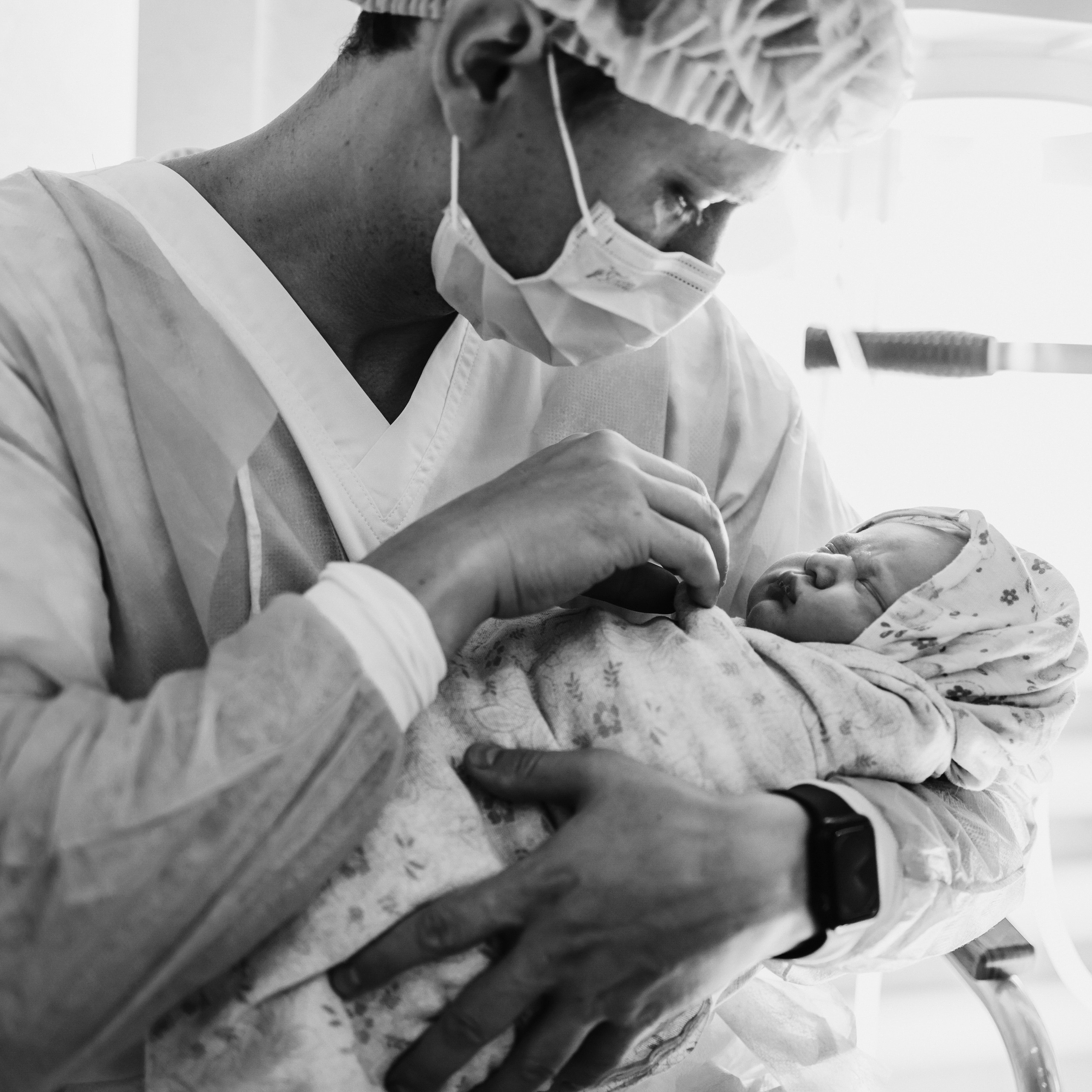 Роды в Нижнем Новгороде, фотограф на роды в Нижнем Новгороде, фотограф рождения в Нижнем Новгороде, Фотограф на роды Елена Лисина, Елена Лисина фотограф рождения, фотосъемка родов, видеосъемка родов, 1 роддом, 1 роддом Нижний Новгород