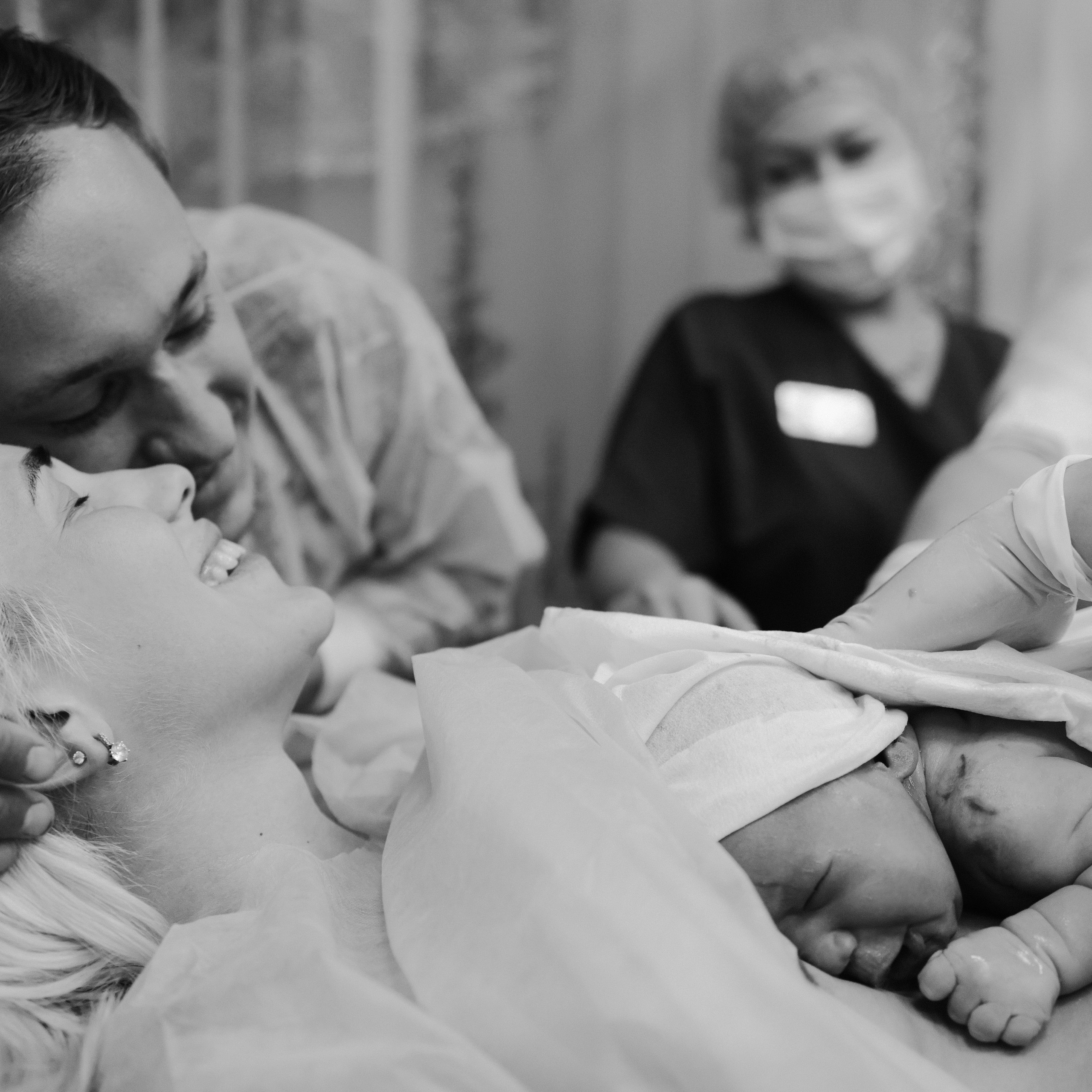 Роды в Нижнем Новгороде, фотограф на роды в Нижнем Новгороде, фотограф рождения в Нижнем Новгороде, Фотограф на роды Елена Лисина, Елена Лисина фотограф рождения, фотосъемка родов, видеосъемка родов, 1 роддом, 1 роддом Нижний Новгород