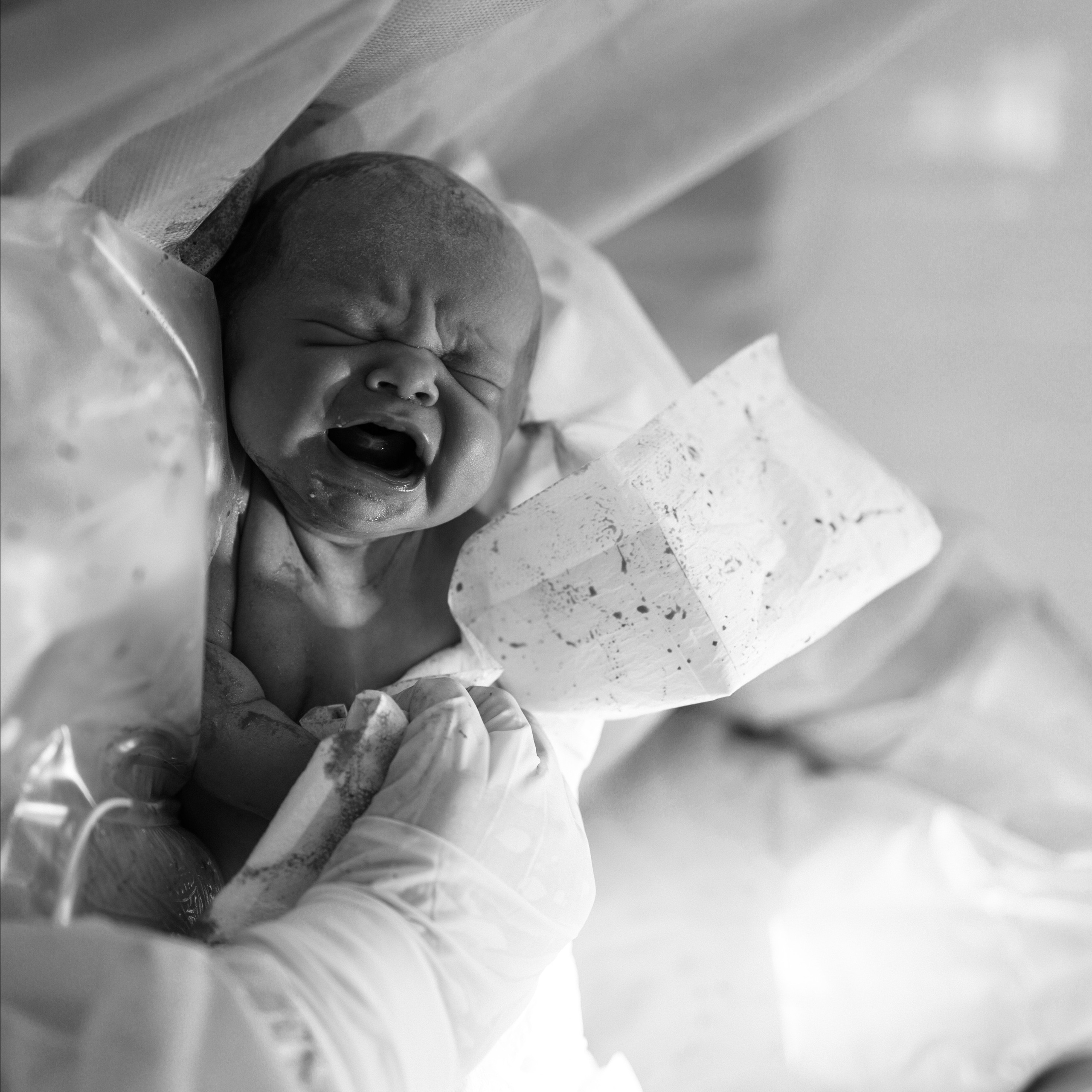 Роды в Нижнем Новгороде, фотограф на роды в Нижнем Новгороде, фотограф рождения в Нижнем Новгороде, Фотограф на роды Елена Лисина, Елена Лисина фотограф рождения, фотосъемка родов, видеосъемка родов, 1 роддом, 1 роддом Нижний Новгород