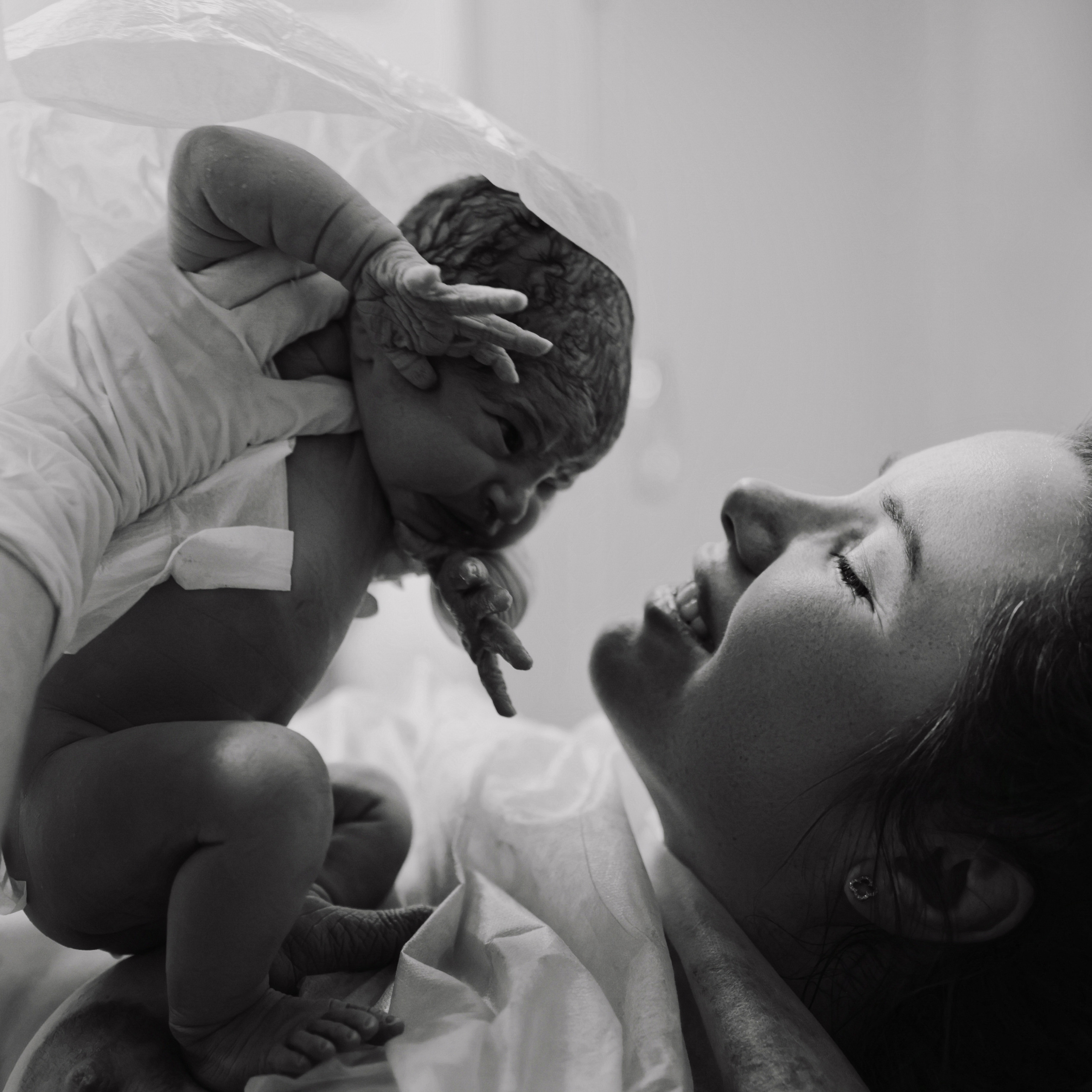 Роды в Нижнем Новгороде, фотограф на роды в Нижнем Новгороде, фотограф рождения в Нижнем Новгороде, Фотограф на роды Елена Лисина, Елена Лисина фотограф рождения, фотосъемка родов, видеосъемка родов, 1 роддом, 1 роддом Нижний Новгород