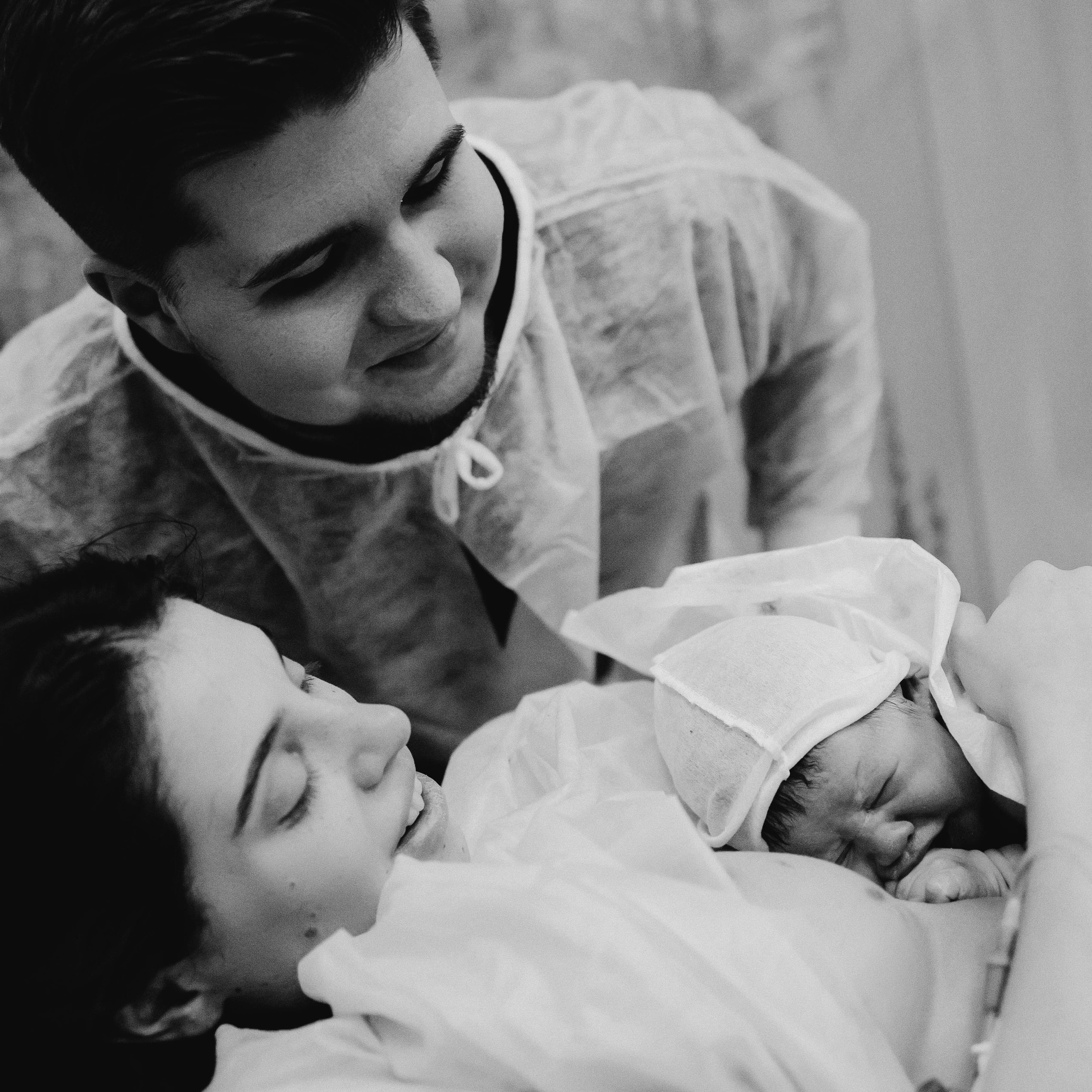 Роды в Нижнем Новгороде, фотограф на роды в Нижнем Новгороде, фотограф рождения в Нижнем Новгороде, Фотограф на роды Елена Лисина, Елена Лисина фотограф рождения, фотосъемка родов, видеосъемка родов, 1 роддом, 1 роддом Нижний Новгород