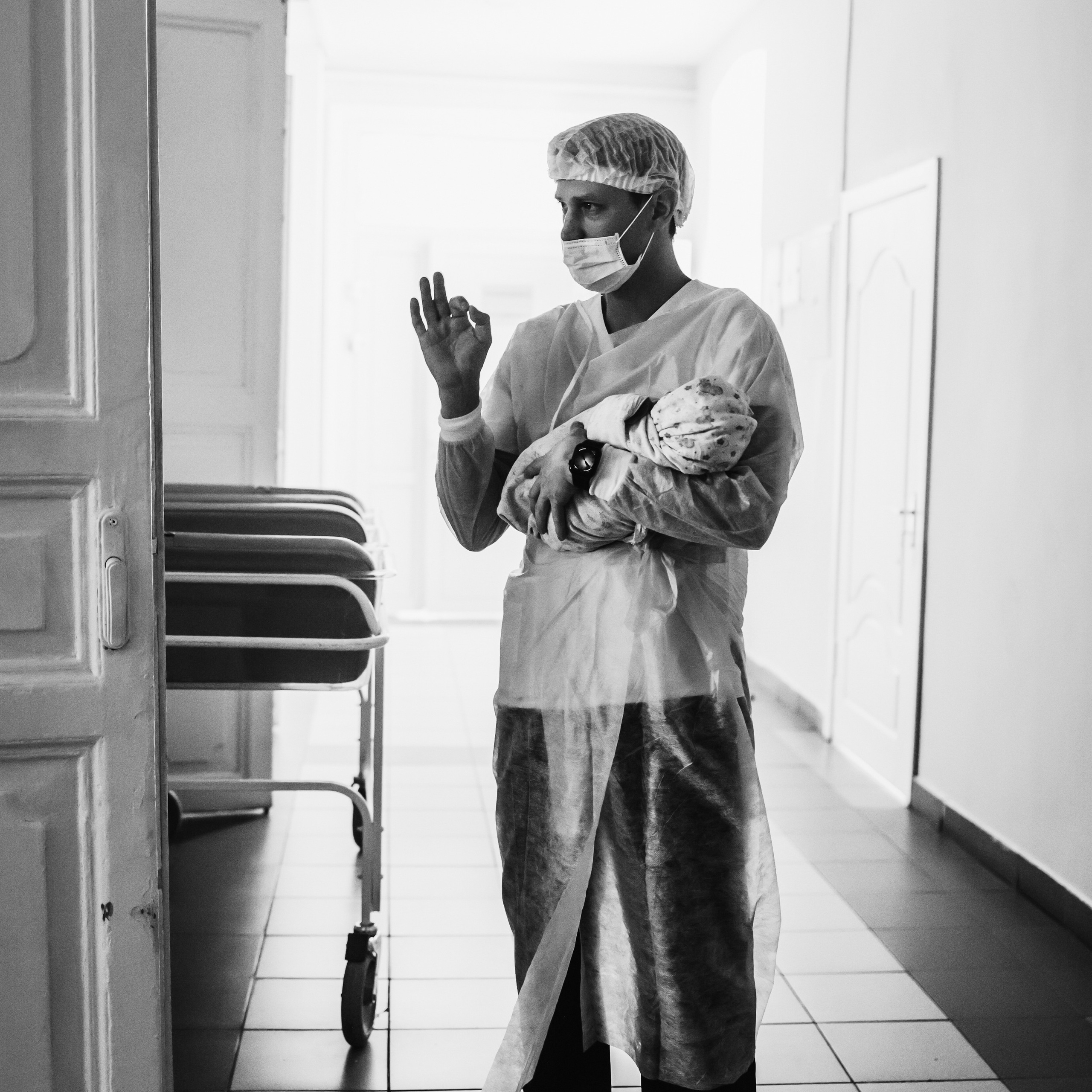 Роды в Нижнем Новгороде, фотограф на роды в Нижнем Новгороде, фотограф рождения в Нижнем Новгороде, Фотограф на роды Елена Лисина, Елена Лисина фотограф рождения, фотосъемка родов, видеосъемка родов, 1 роддом, 1 роддом Нижний Новгород