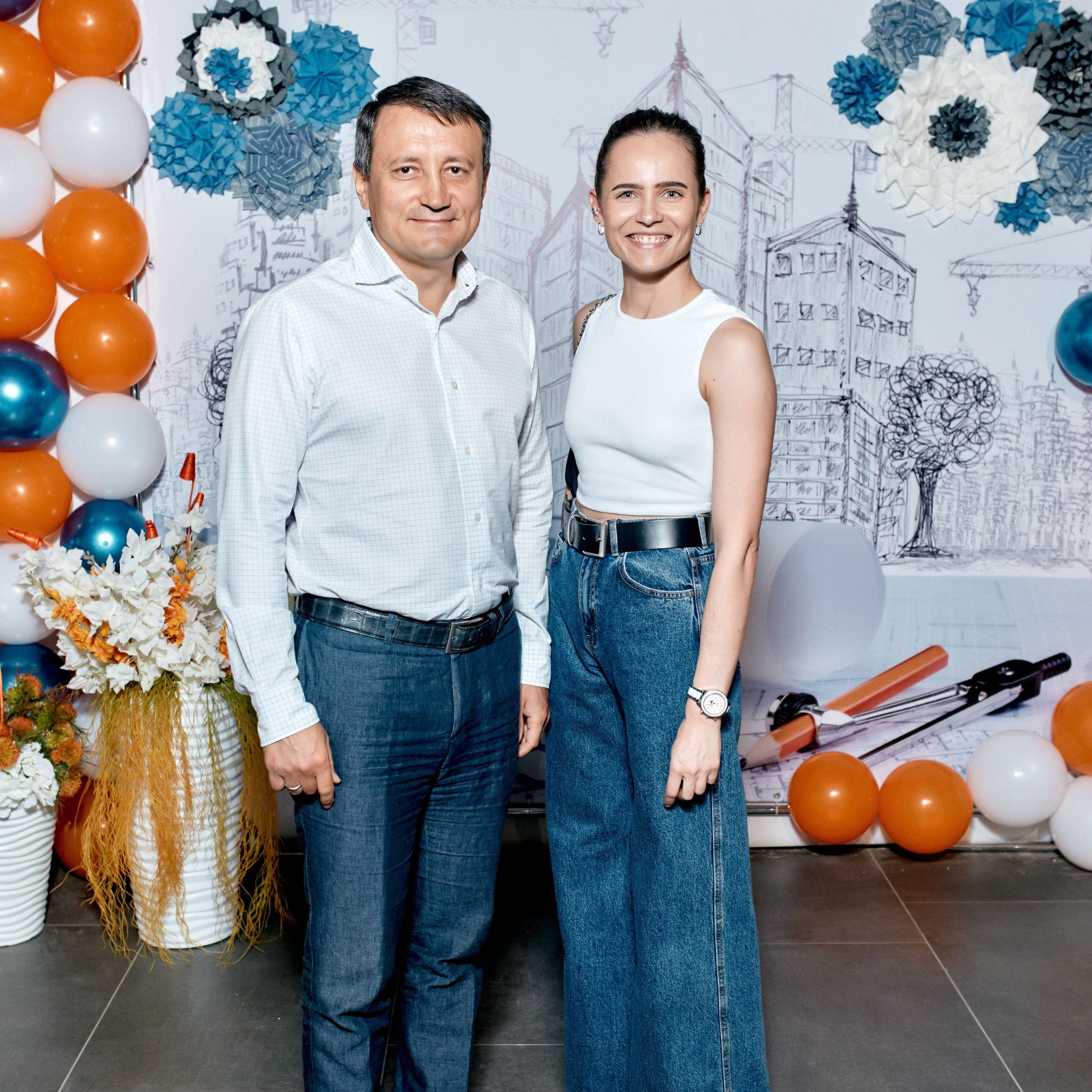 Фотограф на корпоратив в Москве, заказать услуги фотосъёмки — Цены, стоимость услуг профессионального фотографа на фотосессию корпоратива