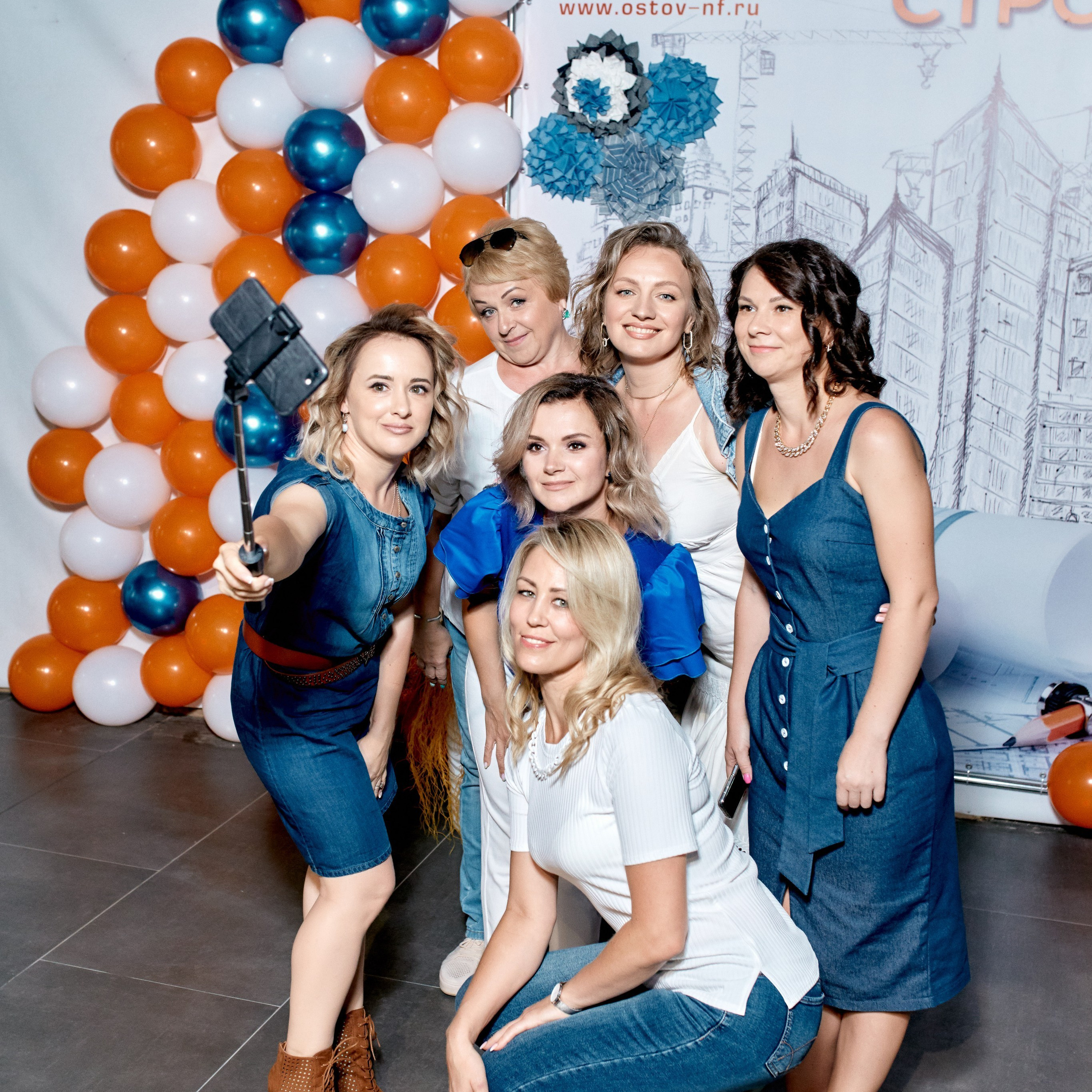 Фотограф на корпоратив в Москве, заказать услуги фотосъёмки — Цены, стоимость услуг профессионального фотографа на фотосессию корпоратива