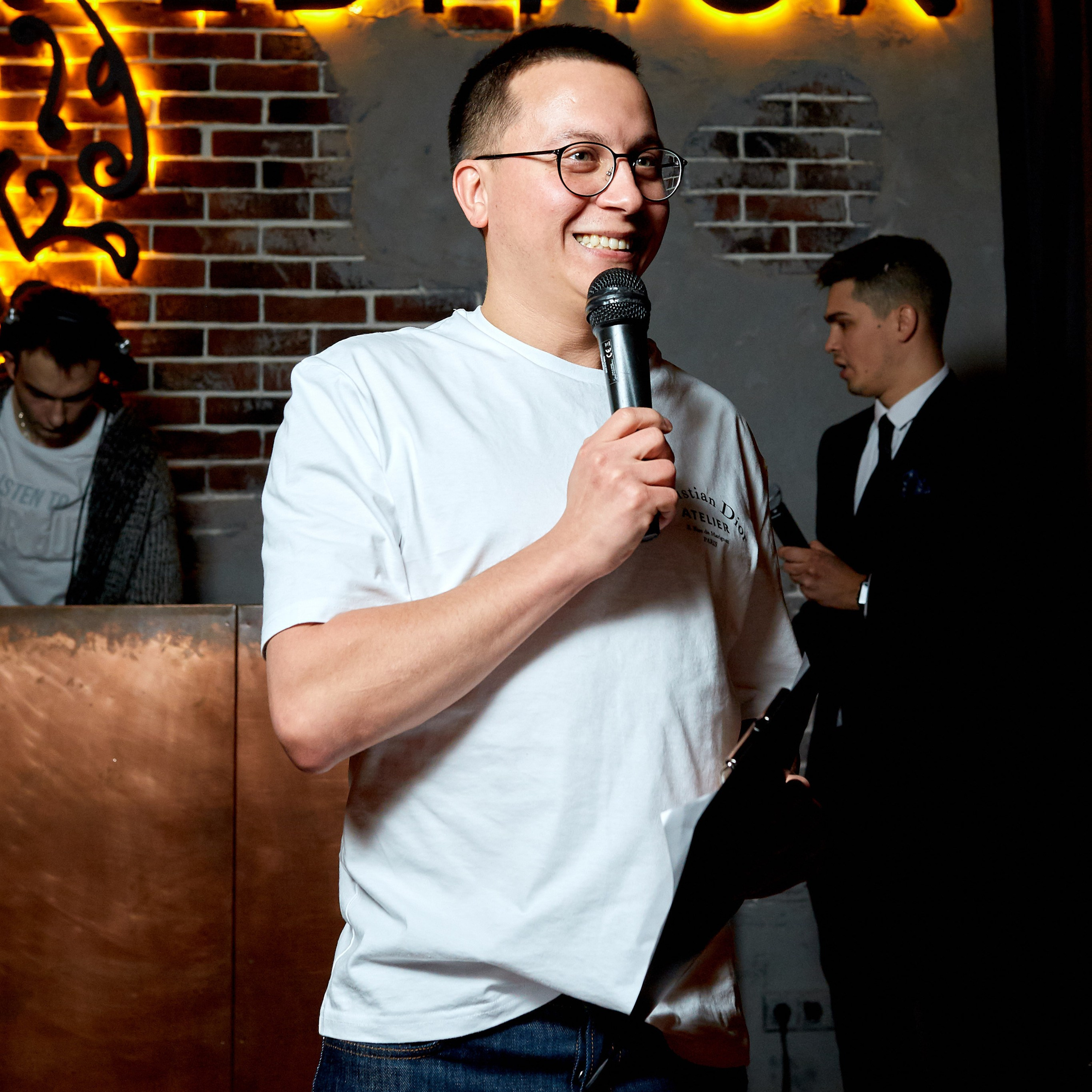 Фотограф на корпоратив в Москве, заказать услуги фотосъёмки — Цены, стоимость услуг профессионального фотографа на фотосессию корпоратива