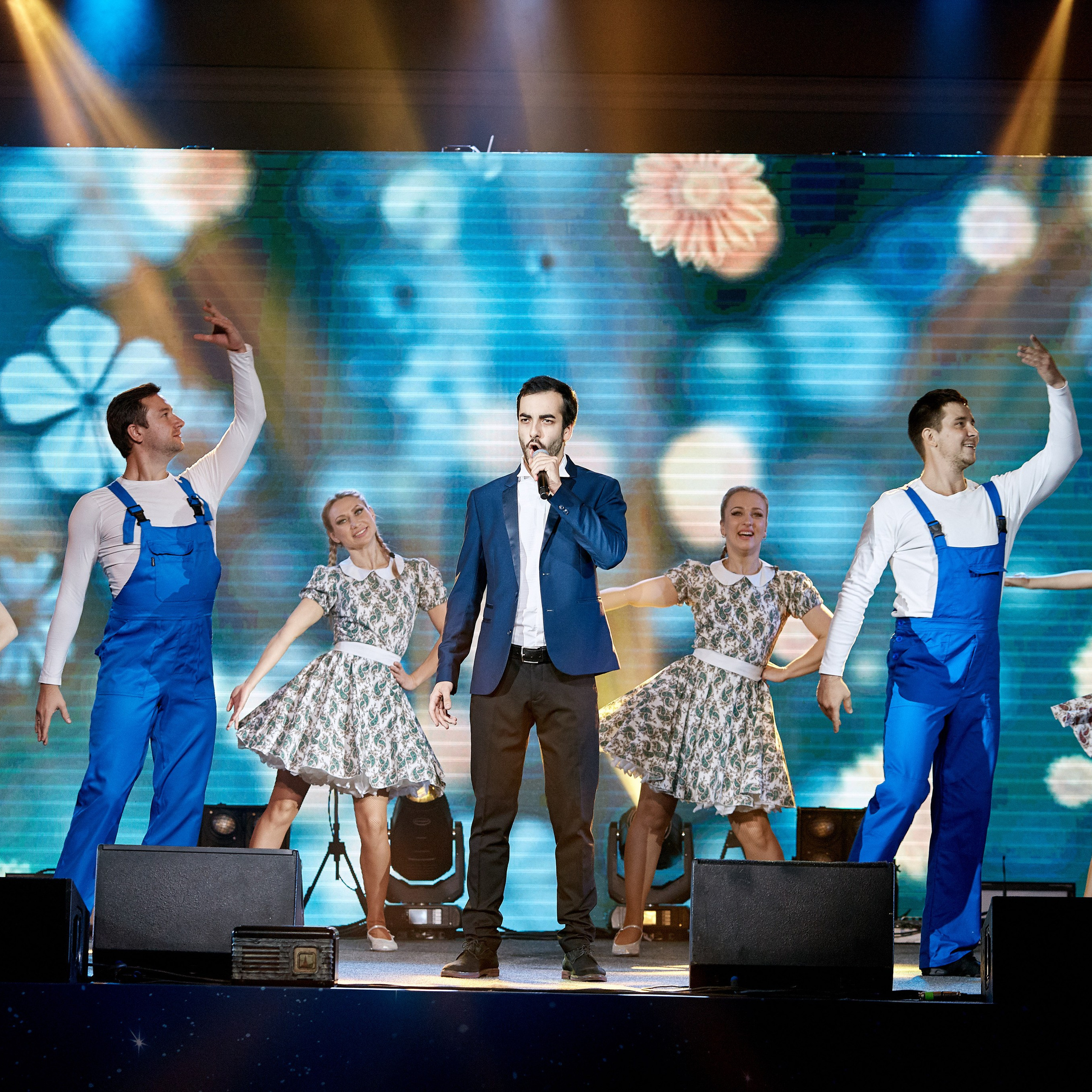 Фотограф на корпоратив в Москве, заказать услуги фотосъёмки — Цены, стоимость услуг профессионального фотографа на фотосессию корпоратива