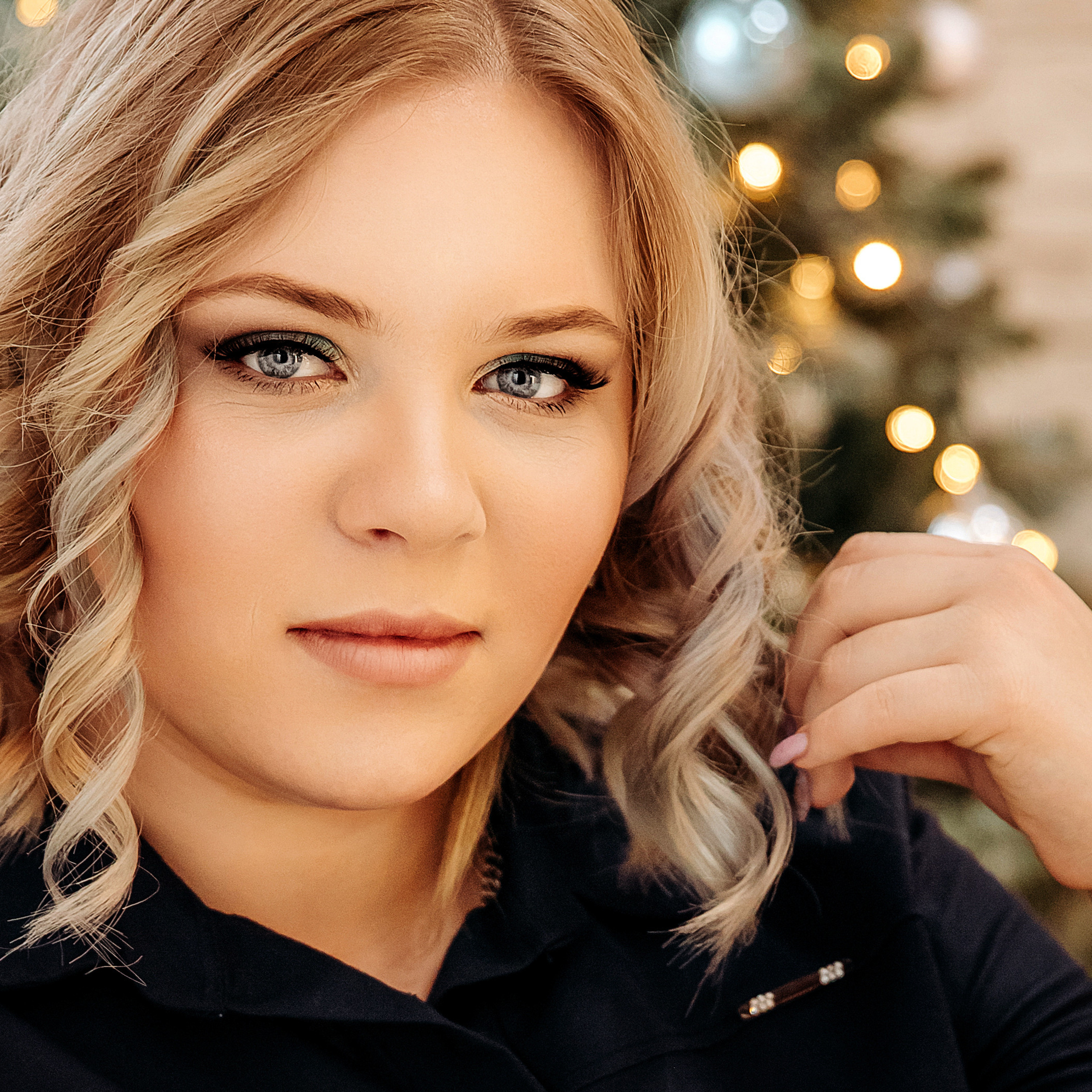 Александр и Анна