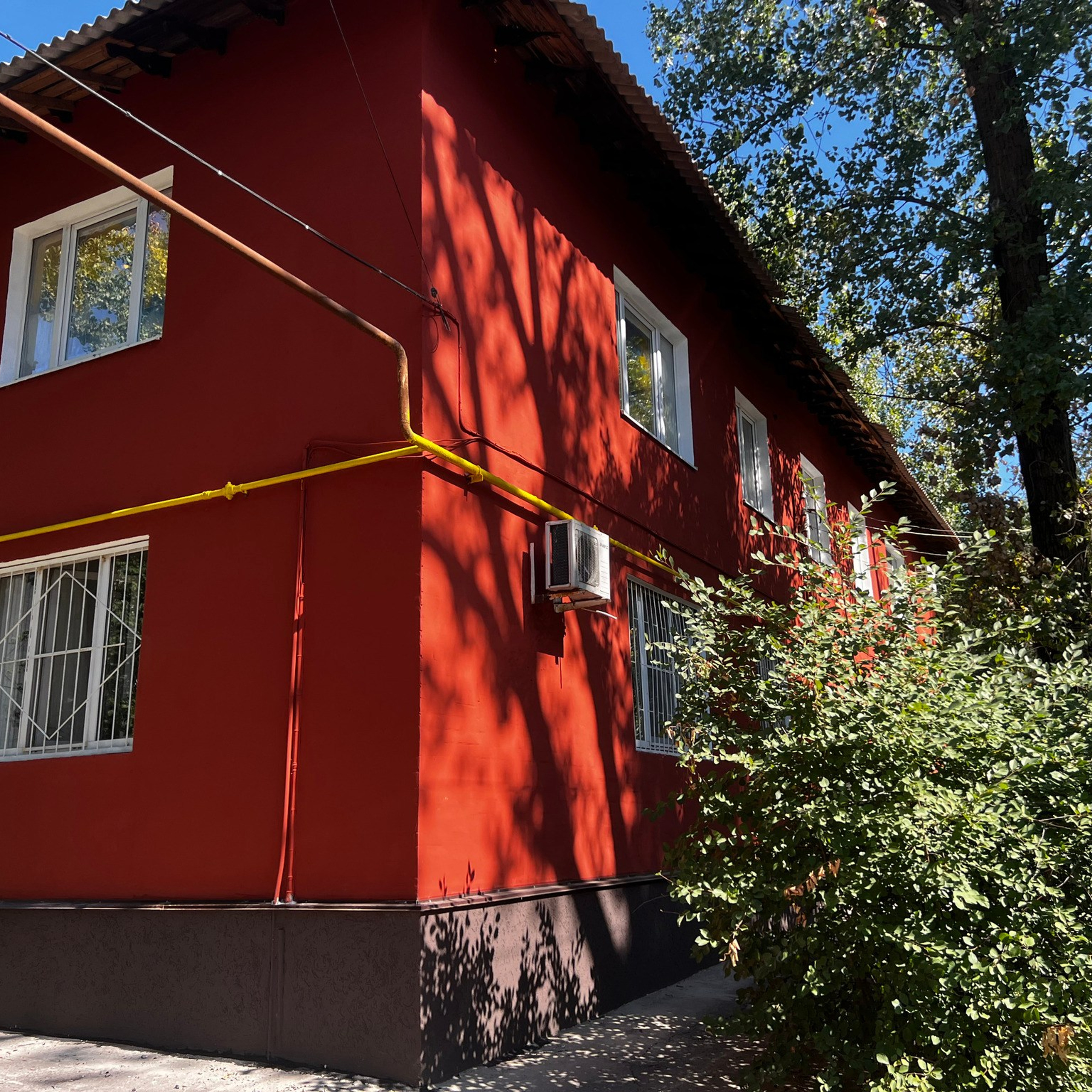 Ростовская обл., г. Ростов-на-Дону, ул. Грисенко, д. 40