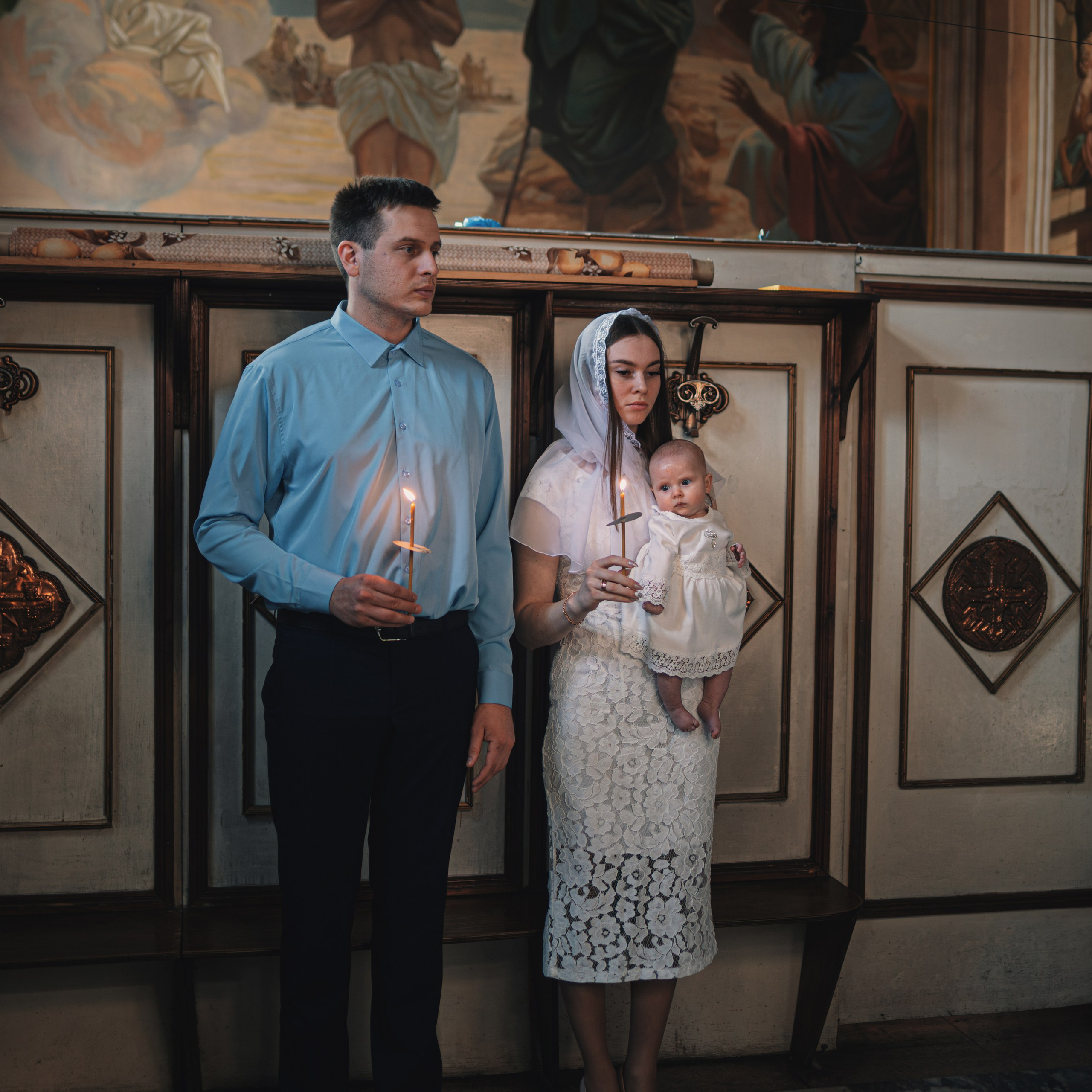 Профессиональные фотографии крещения в Храме Воскресения Словущего. Семейный фотограф в Москве 📸