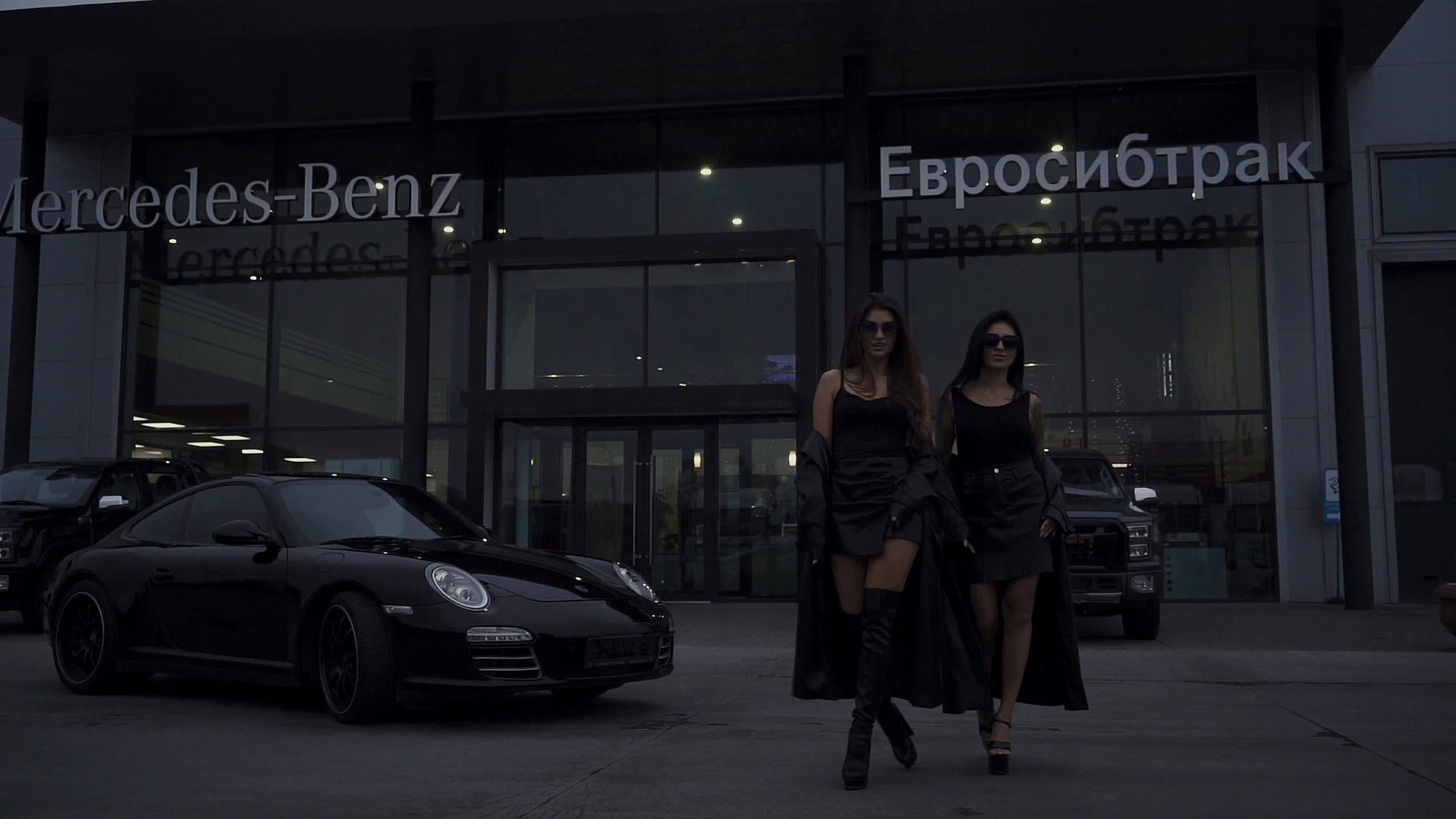 Реклама-Проекты. Фотограф видеограф на свадьбу Омск фото видеосъемка в Омске