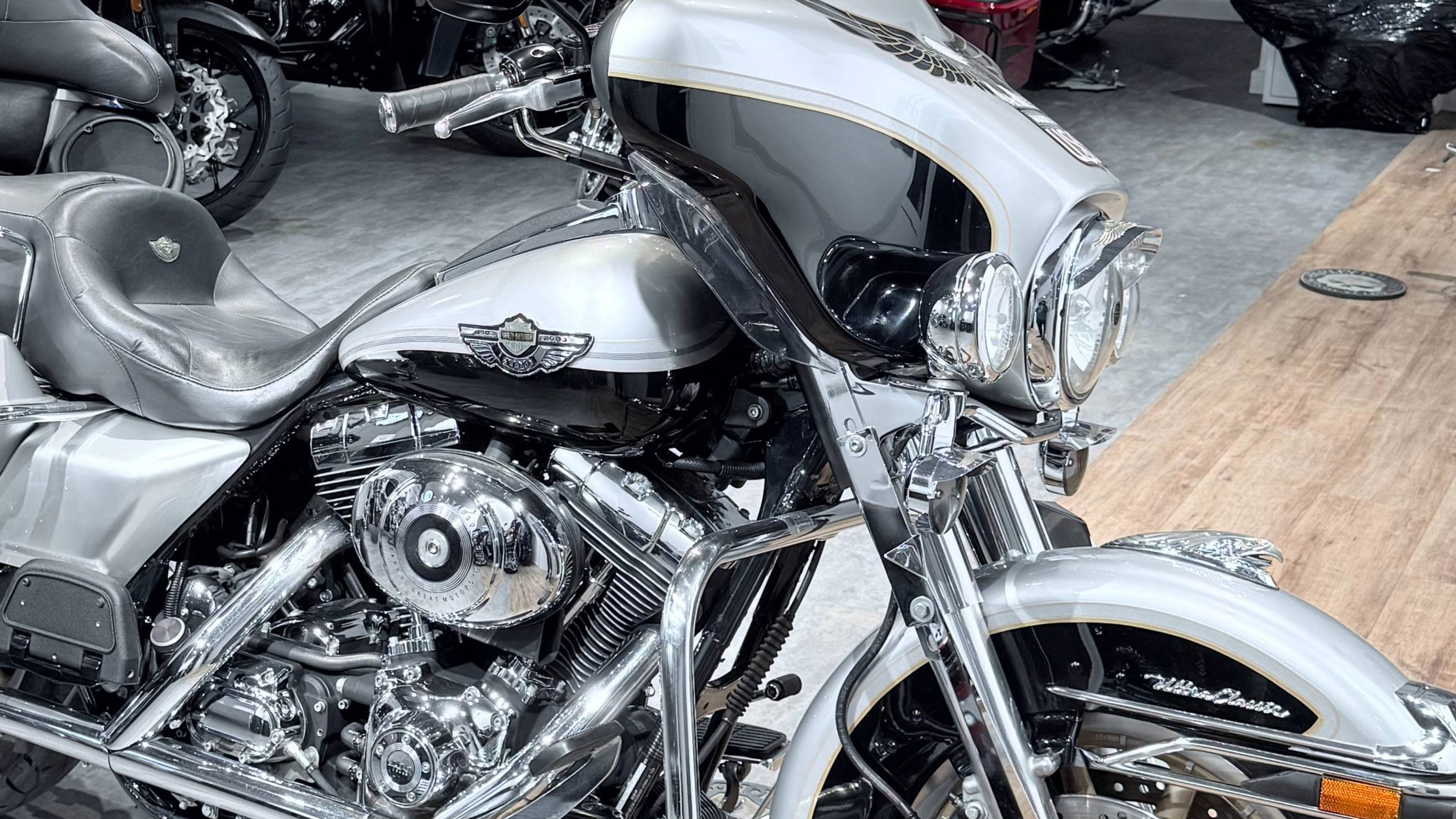 Electra Glide (100 Years Edition). Hello Davidson, Москва. Только хорошие мотоциклы…