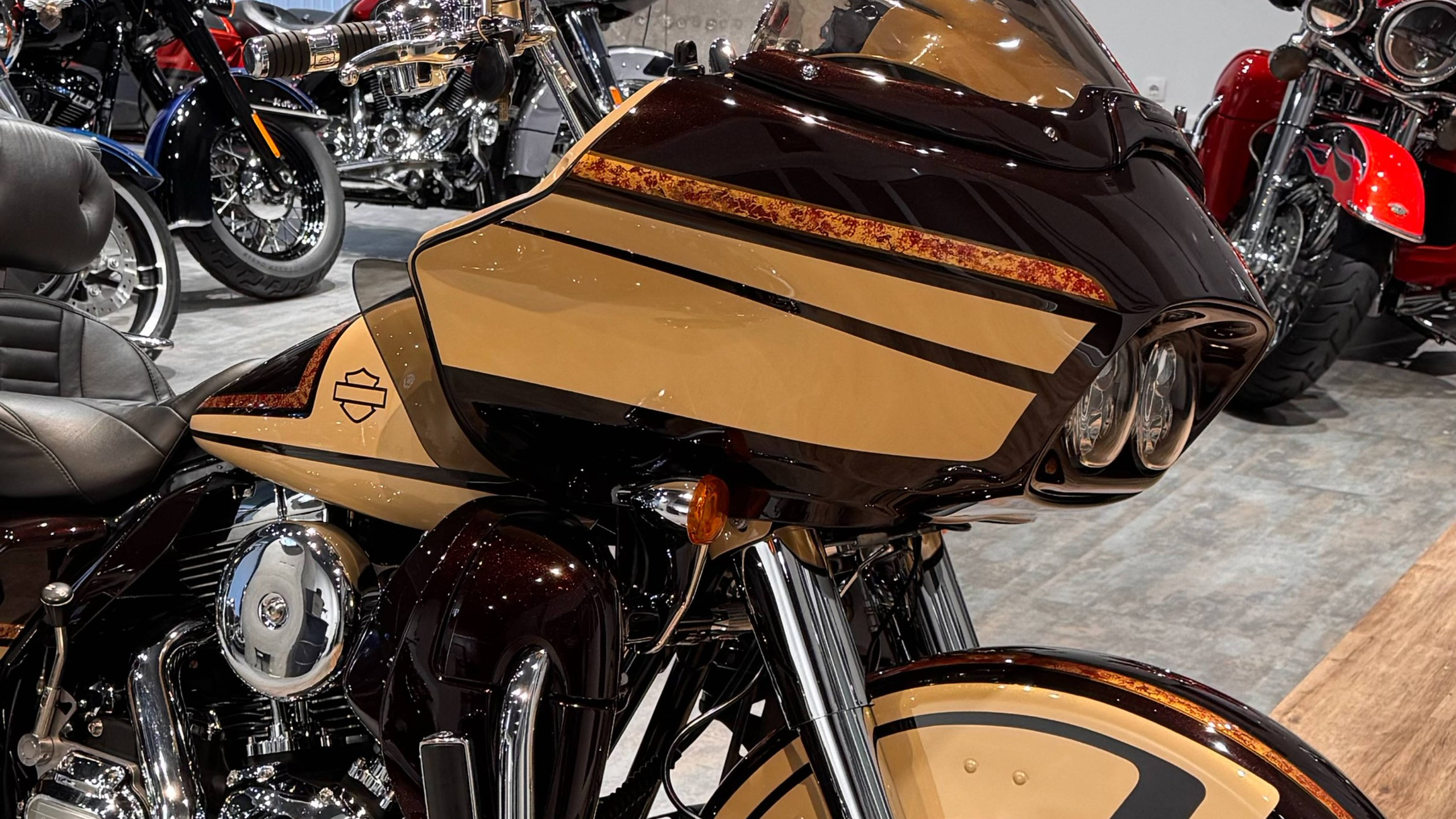 Продажа мотоцикла Harley-Davidson Road Glide Ultra 103 (Touring)— купить мотоцикл. Hello Davidson, Москва. Только хорошие мотоциклы…