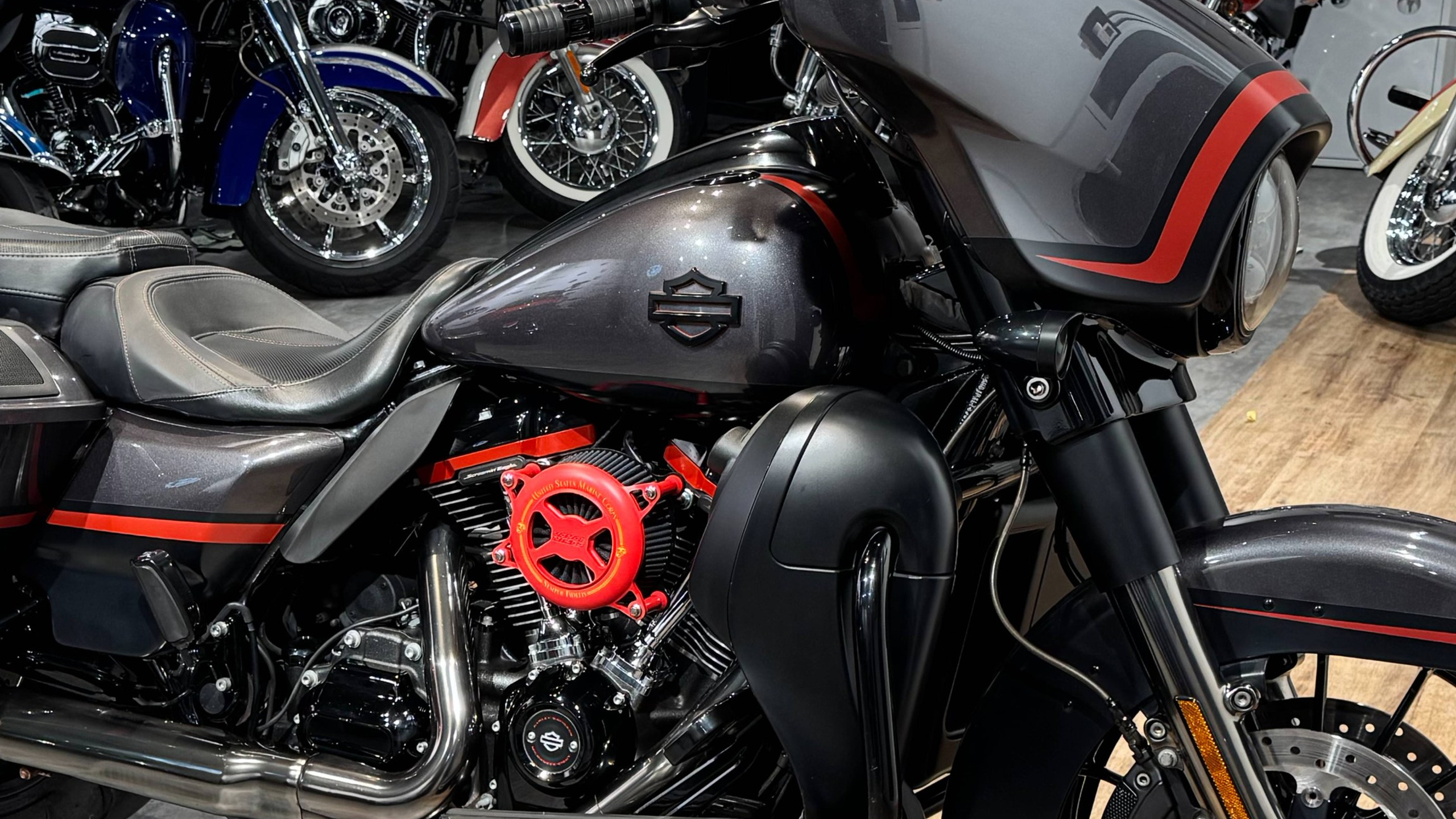 Harley Davidson 117 CVO Street Glide Special (Touring) — купить мотоцикл. Hello Davidson, Москва. Только хорошие мотоциклы…