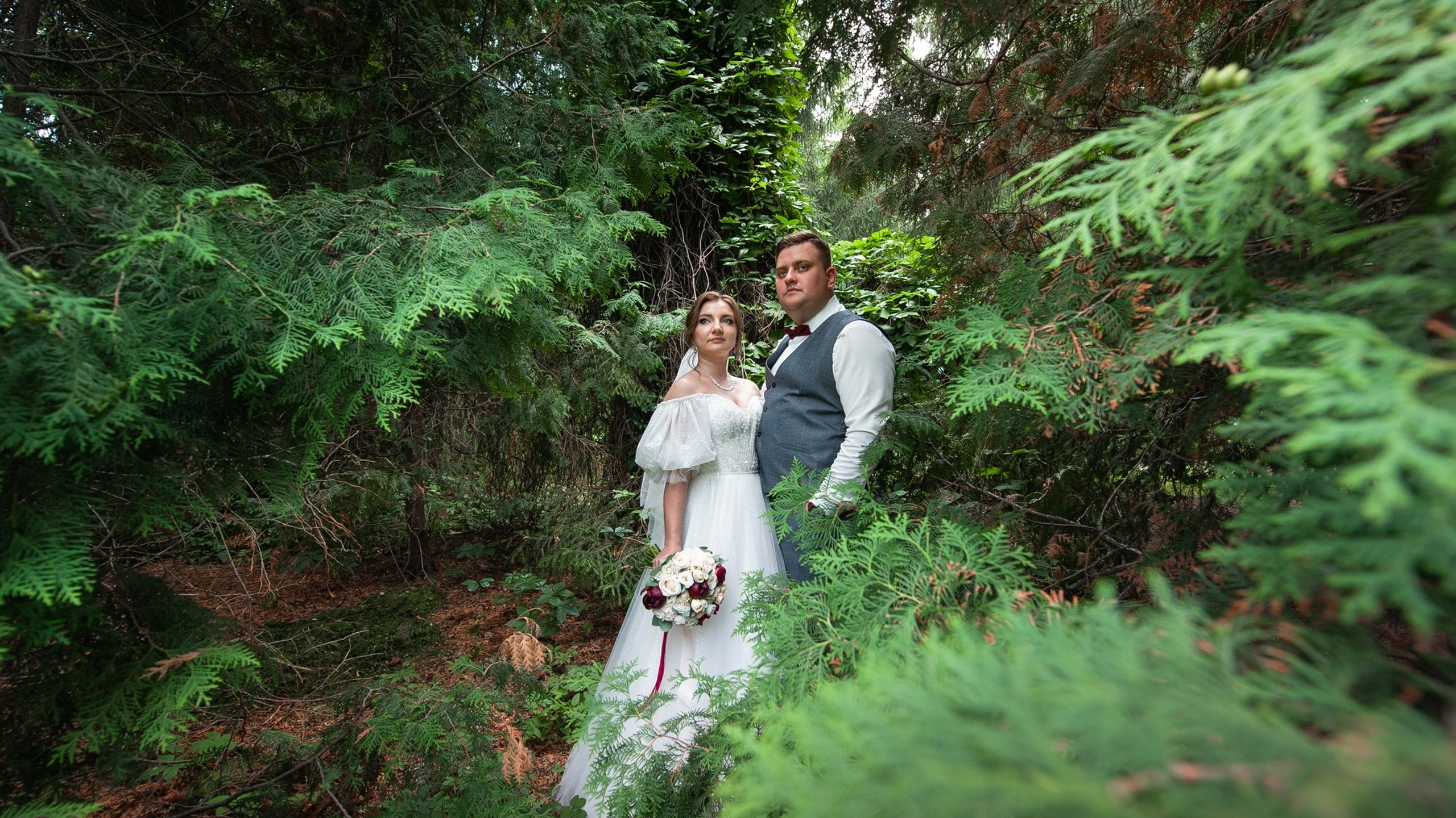 ЗАГС, парк и две студии