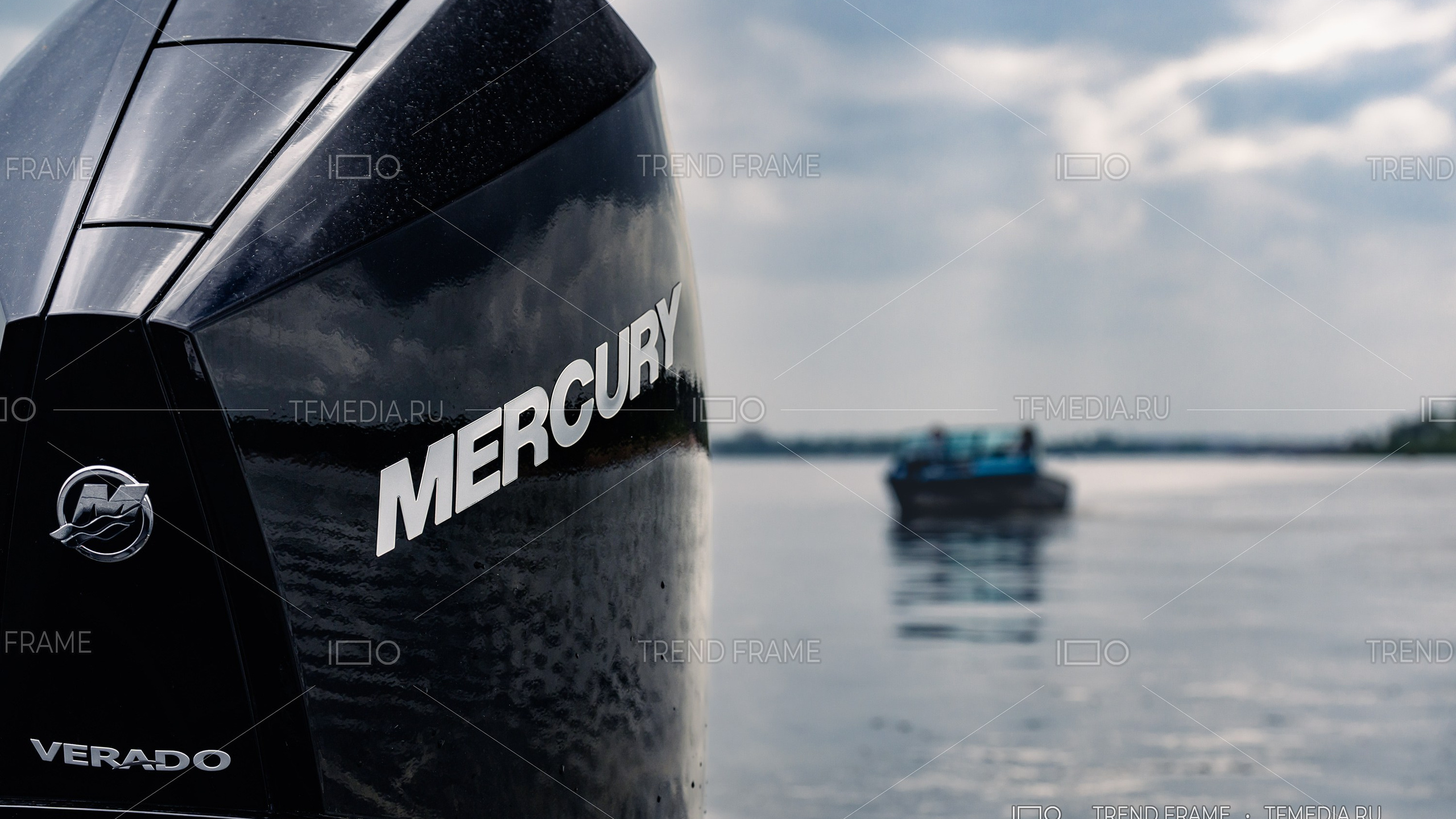 Mercury 250 Verado V8 — фотосъёмка лодочного мотора, Онежское озеро