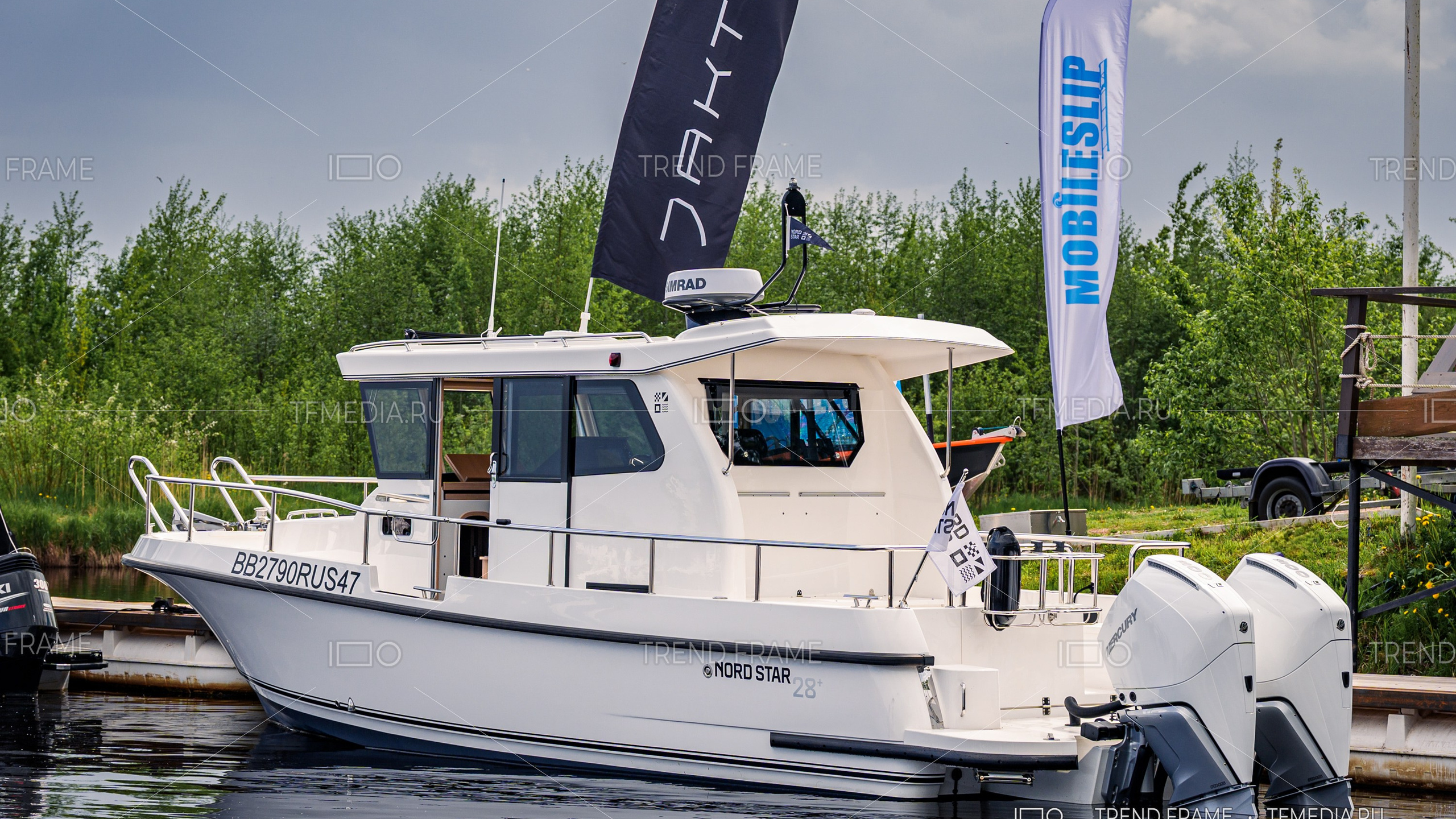 Nord Star 28+ — фотосъёмка яхты с Mercury 300 V8, Кошкинский фарватер