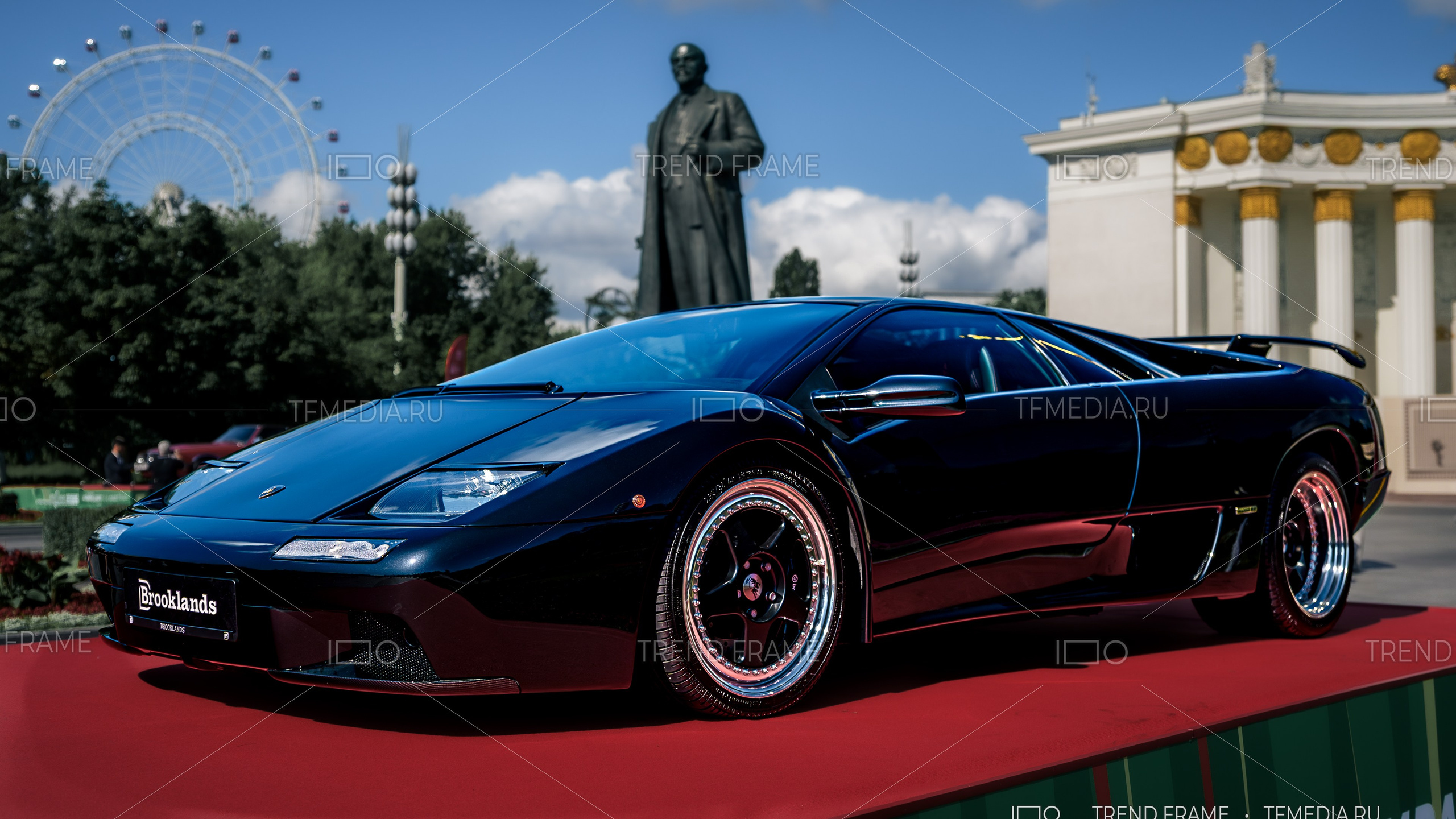 Lamborghini Diablo — фотосъёмка авто на выставке ВДНХ 2025 (Москва)