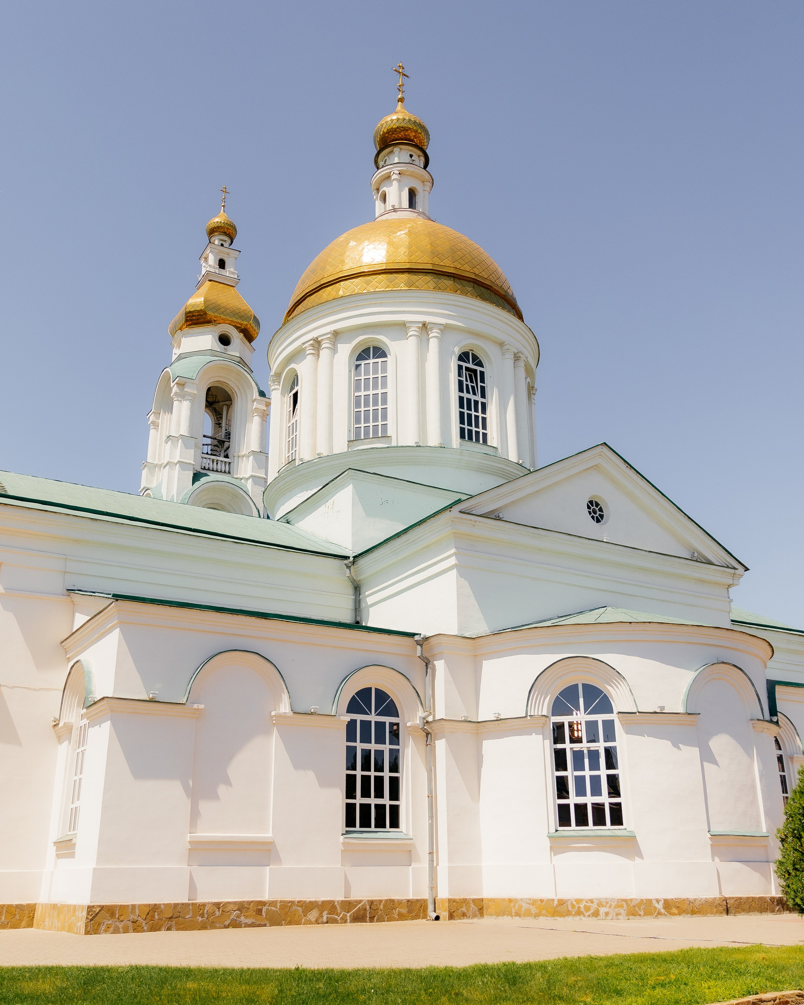 Храм Преподобного Серафима Саровского