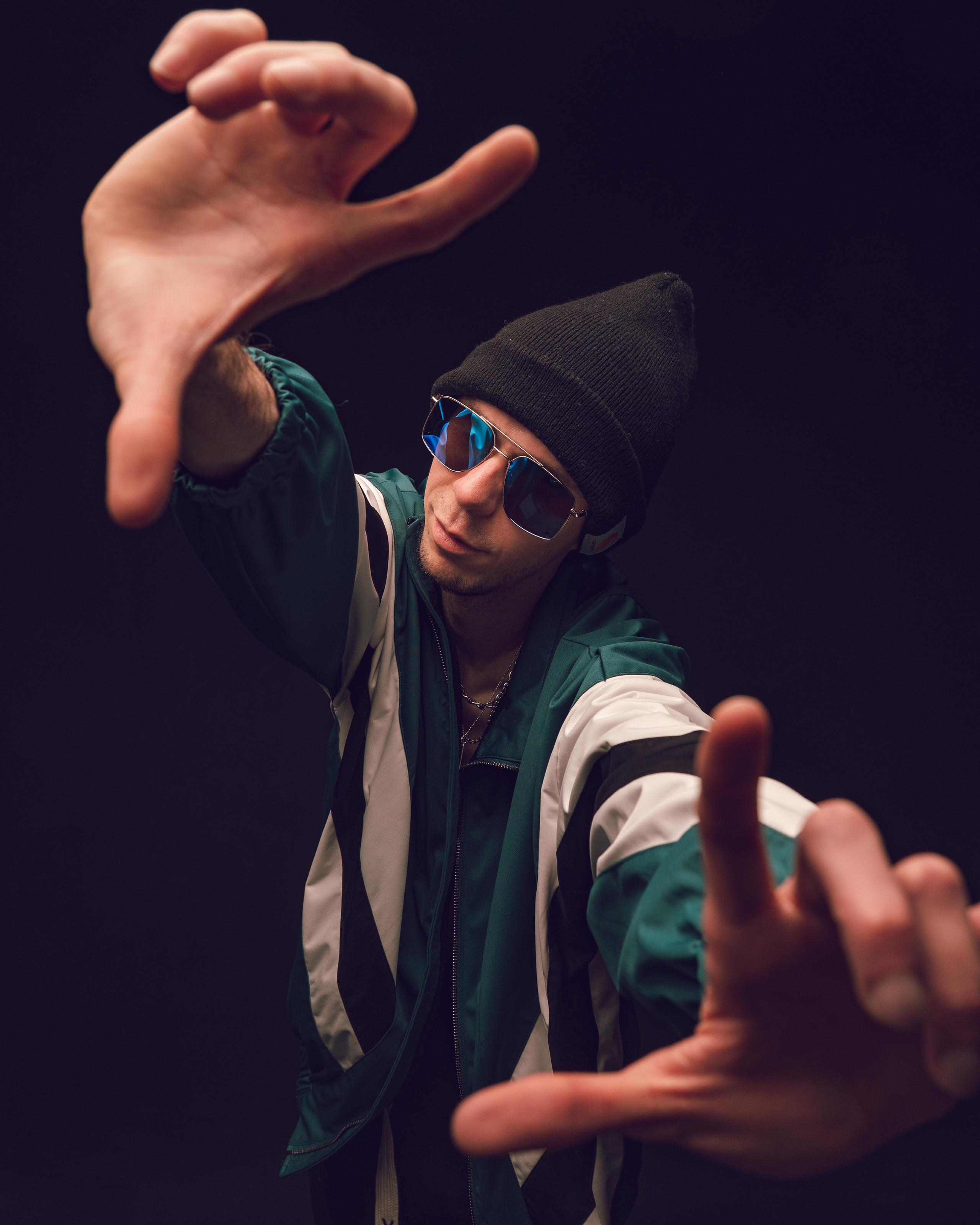 Семен. Фотосессия в уличном стиле