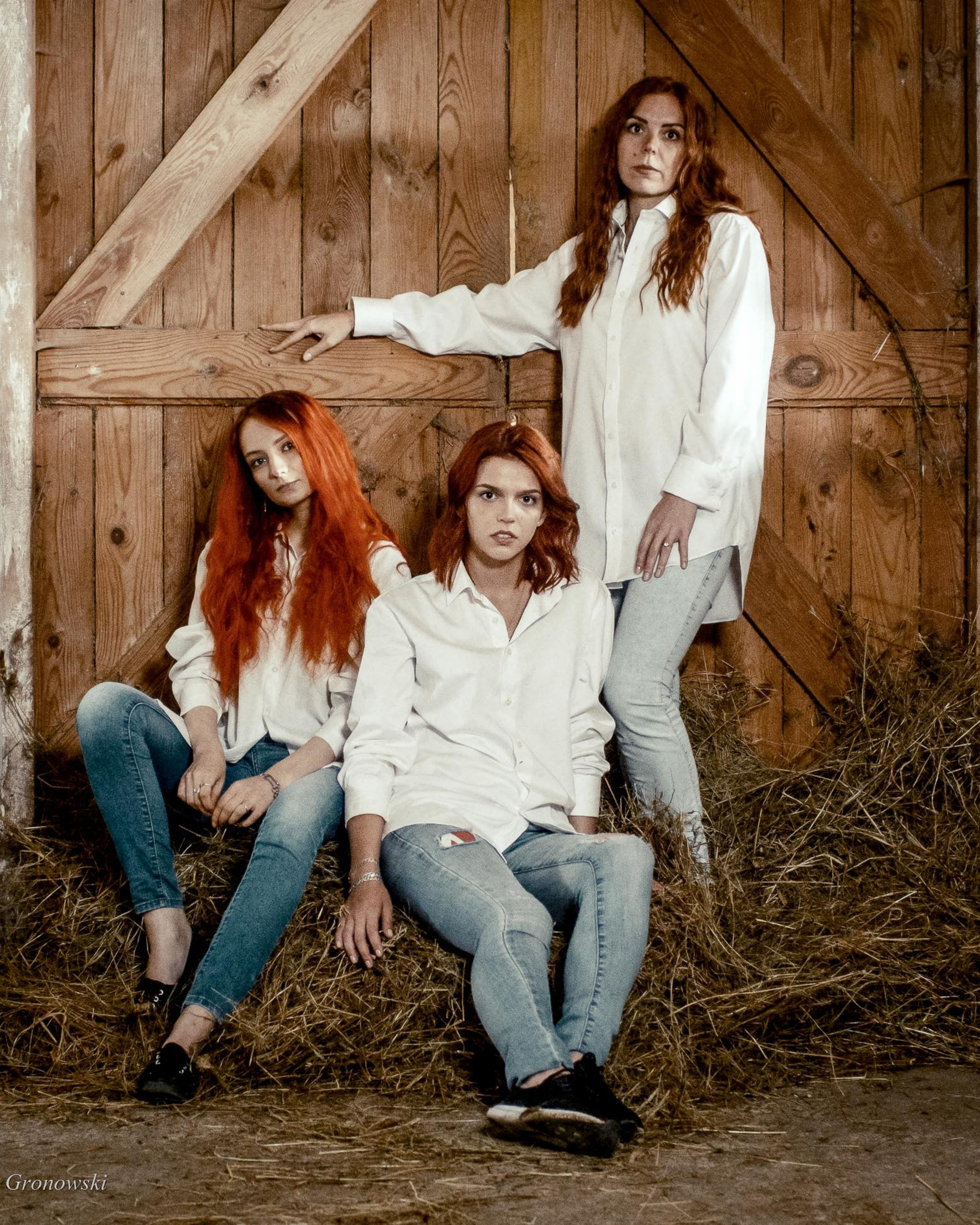 Рыжие и лошади