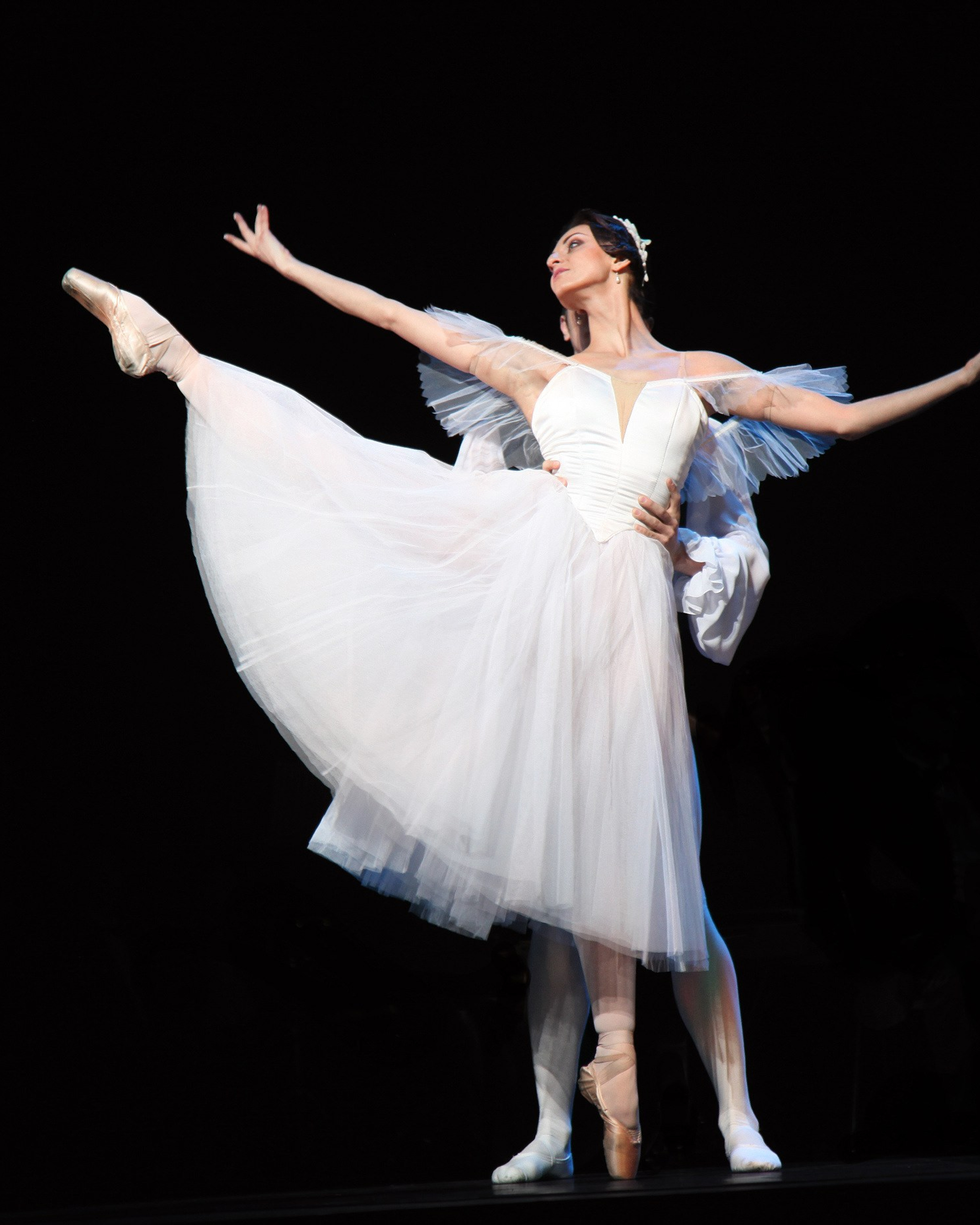 OperaMania performance advertising