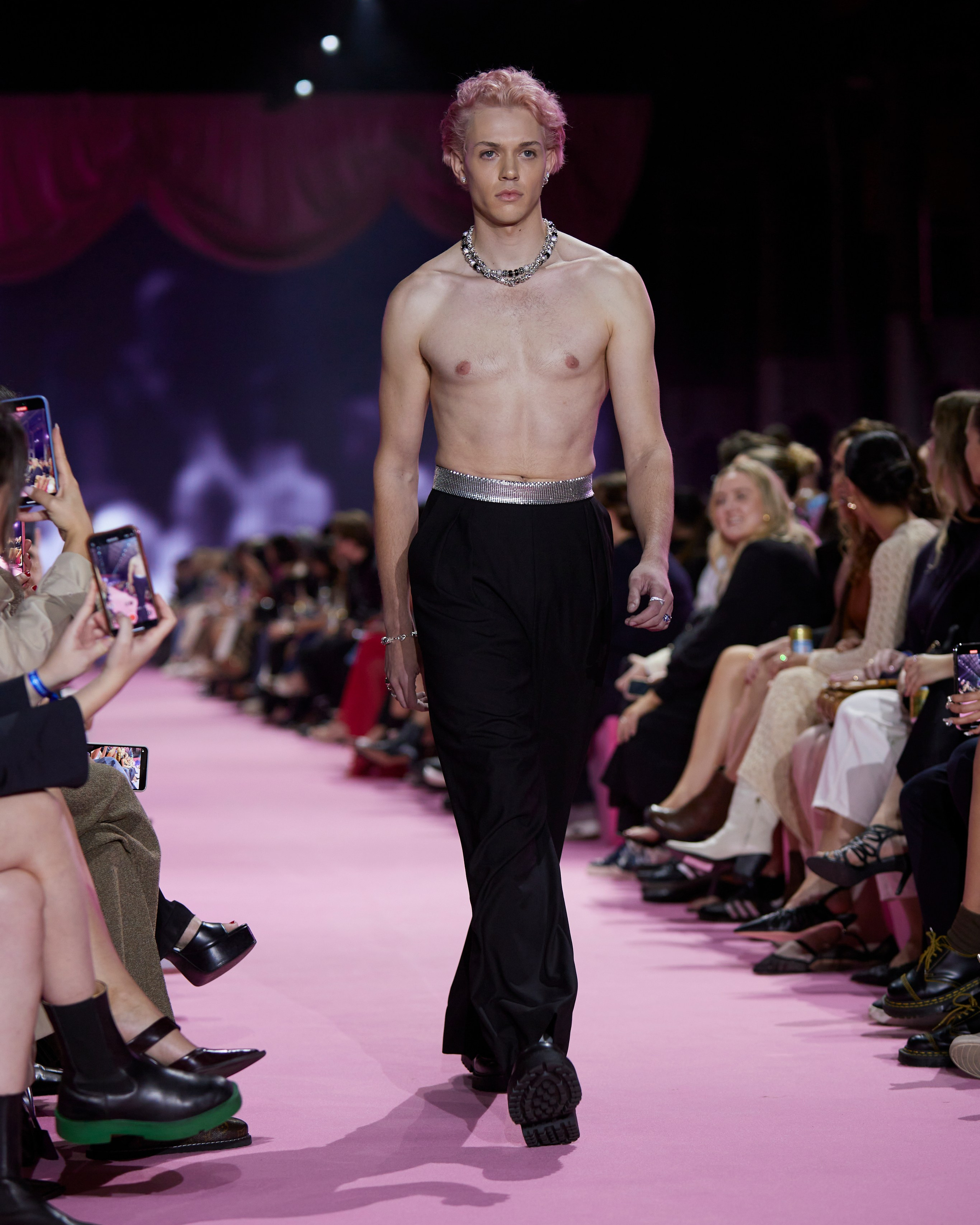 AFW 24, Pandora runway