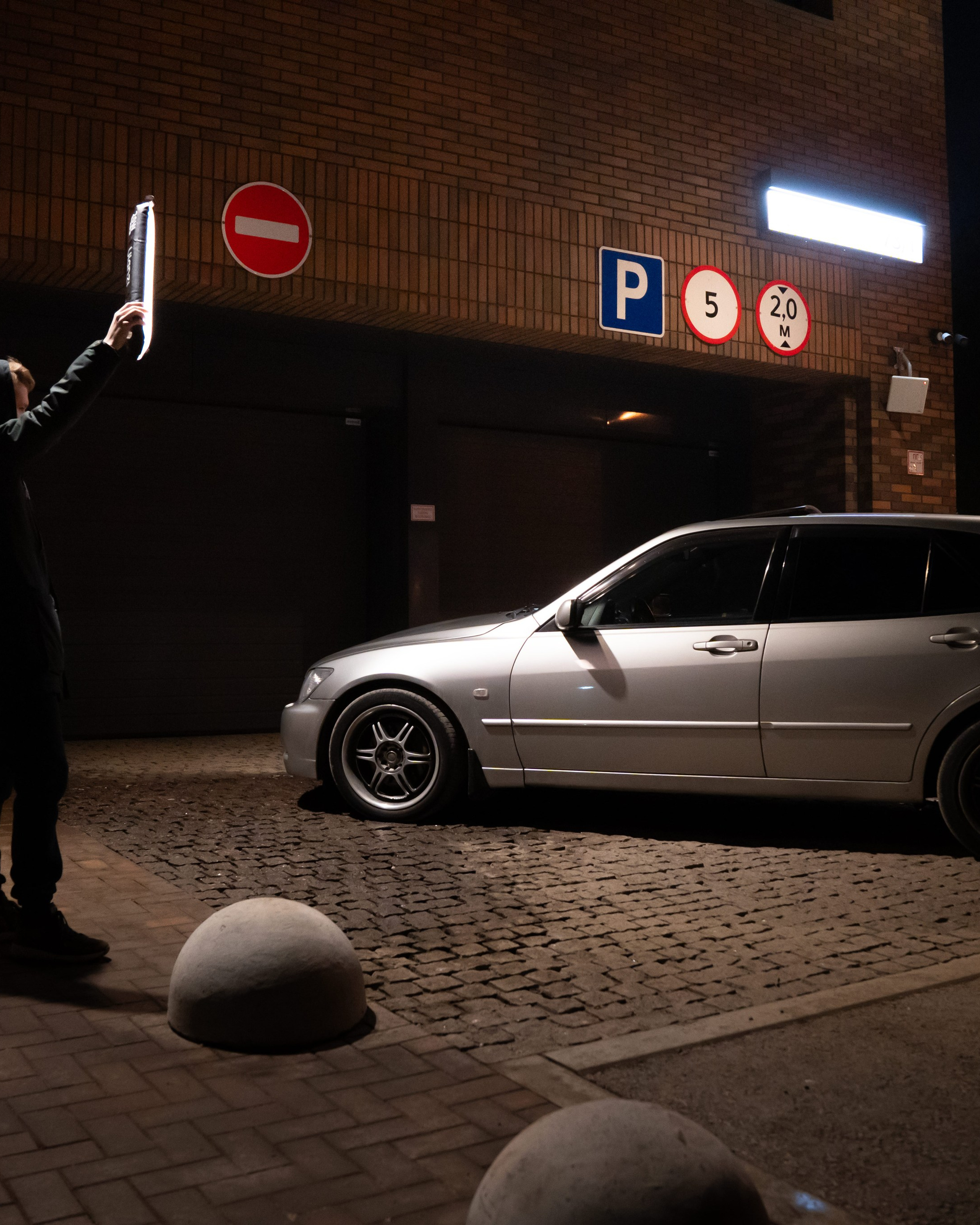 Lexus IS300 |«300 miles east»