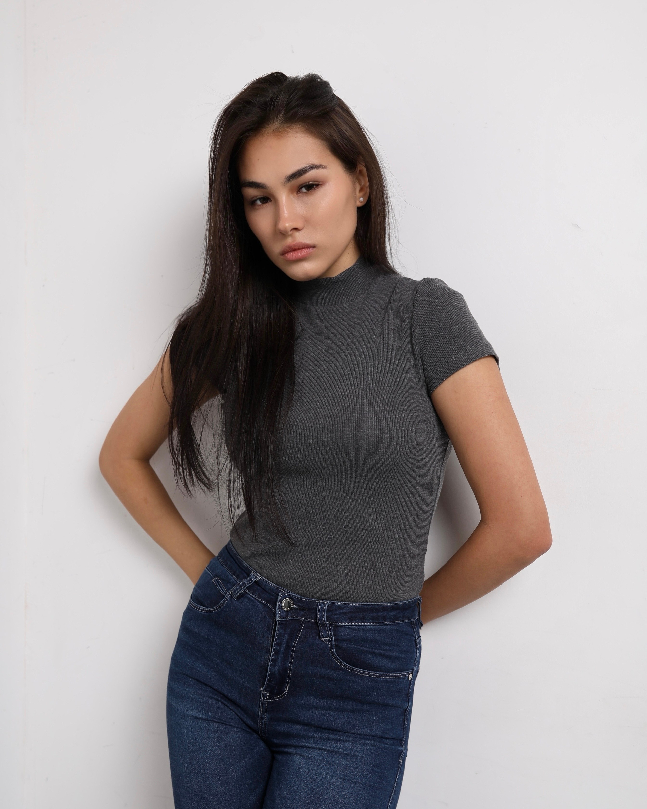 Елена М. (173 см, 90/65/93)