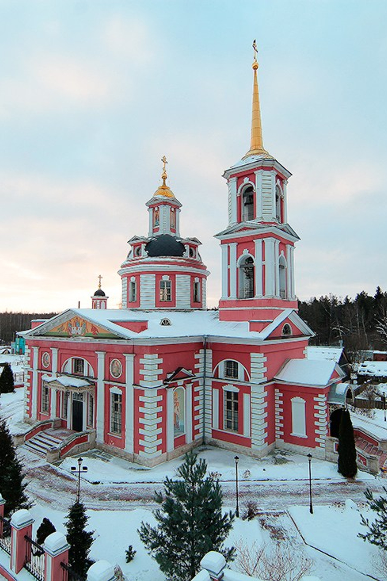 Рекомендуемые храмы. Видеосъёмка крещения и венчания, Москва и московская область