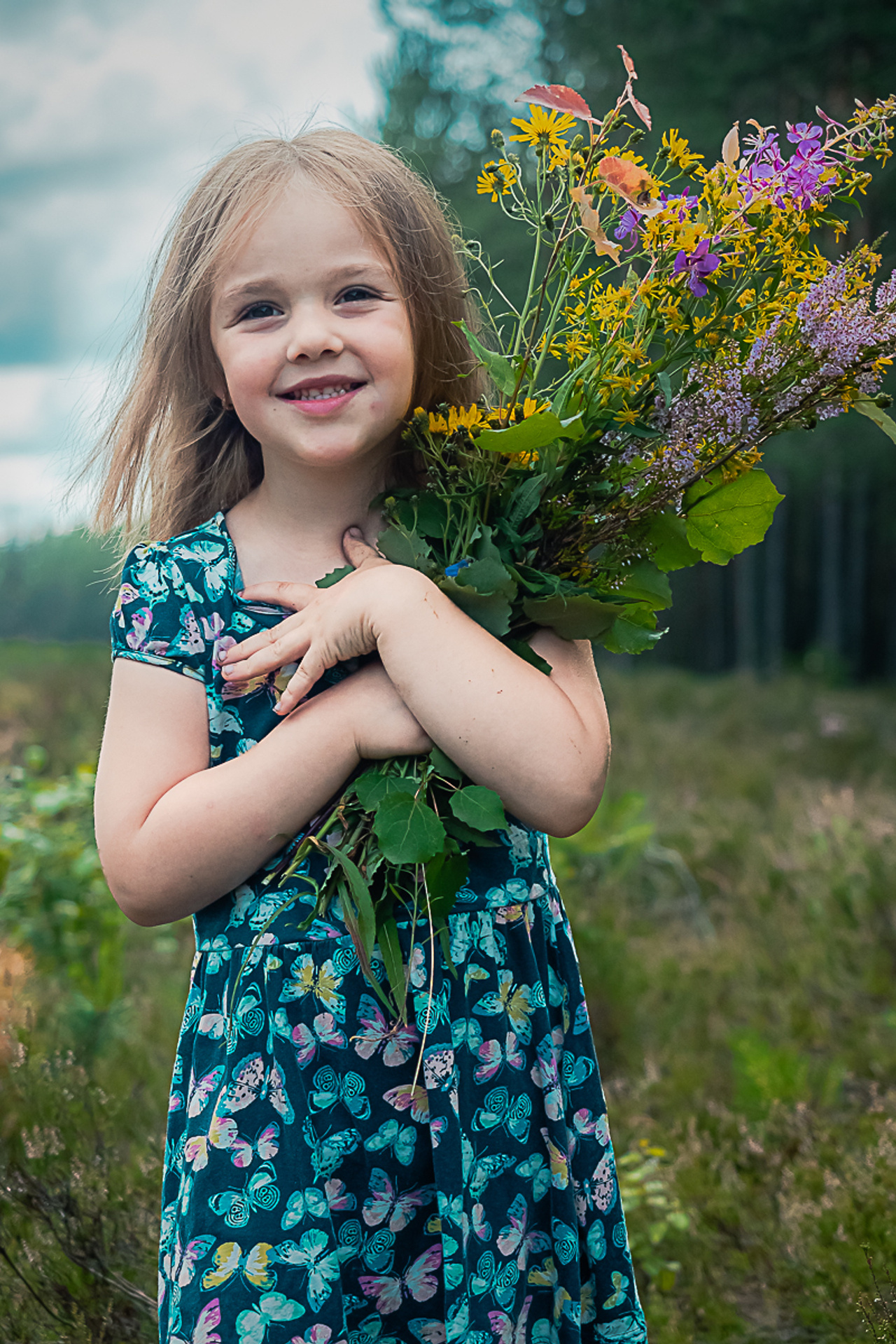 Детская фотосессия в лесу