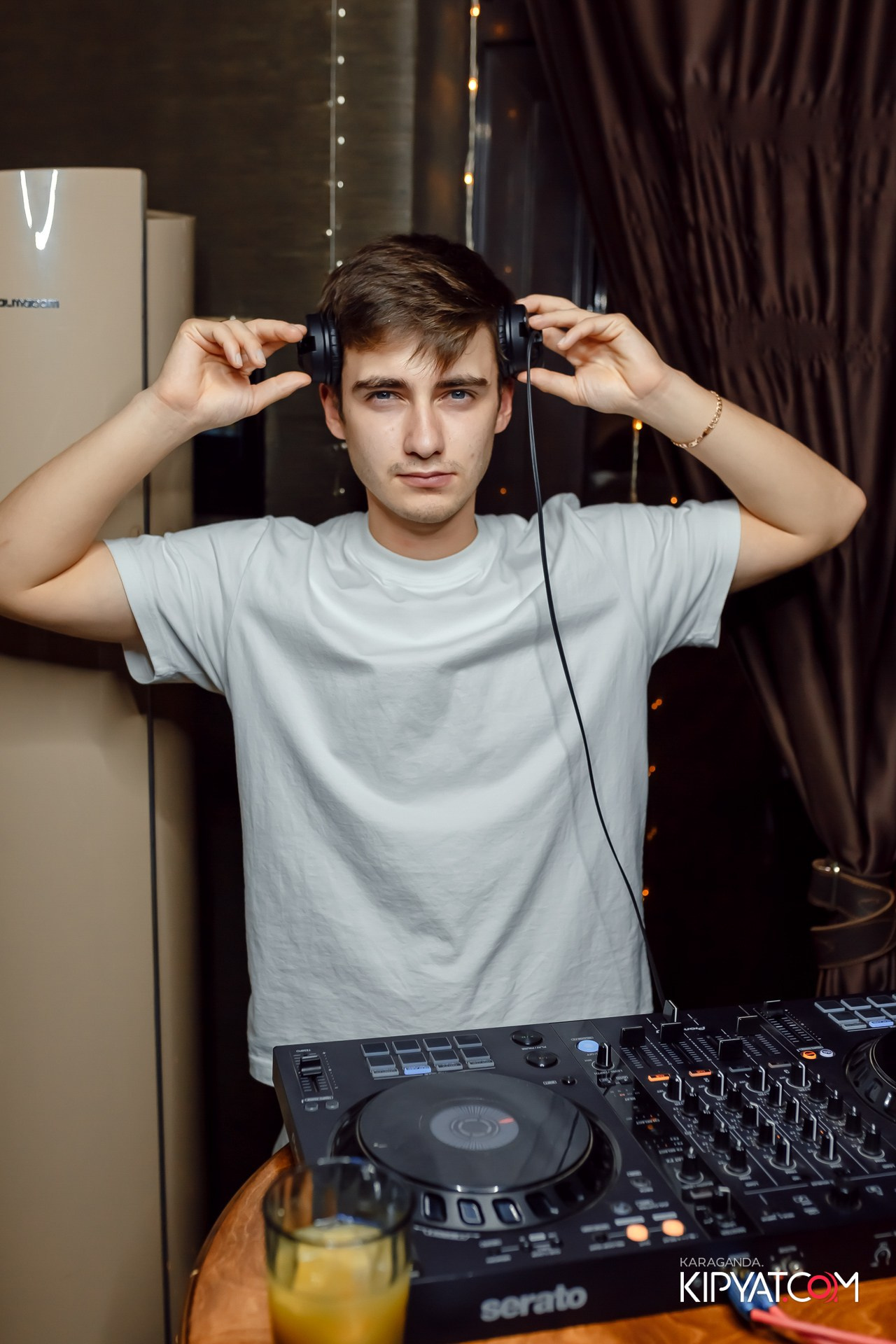 Поиск. Кипятком Караганда