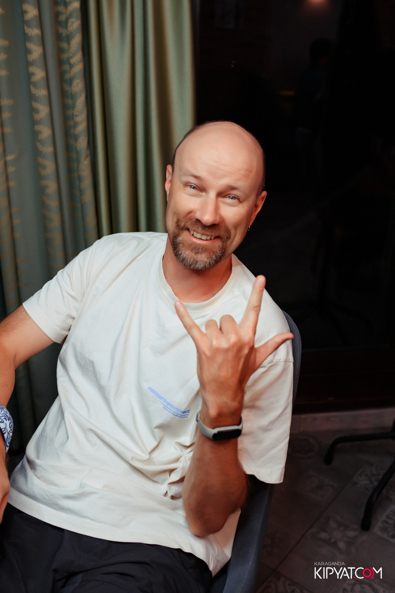 Поиск. Кипятком Караганда