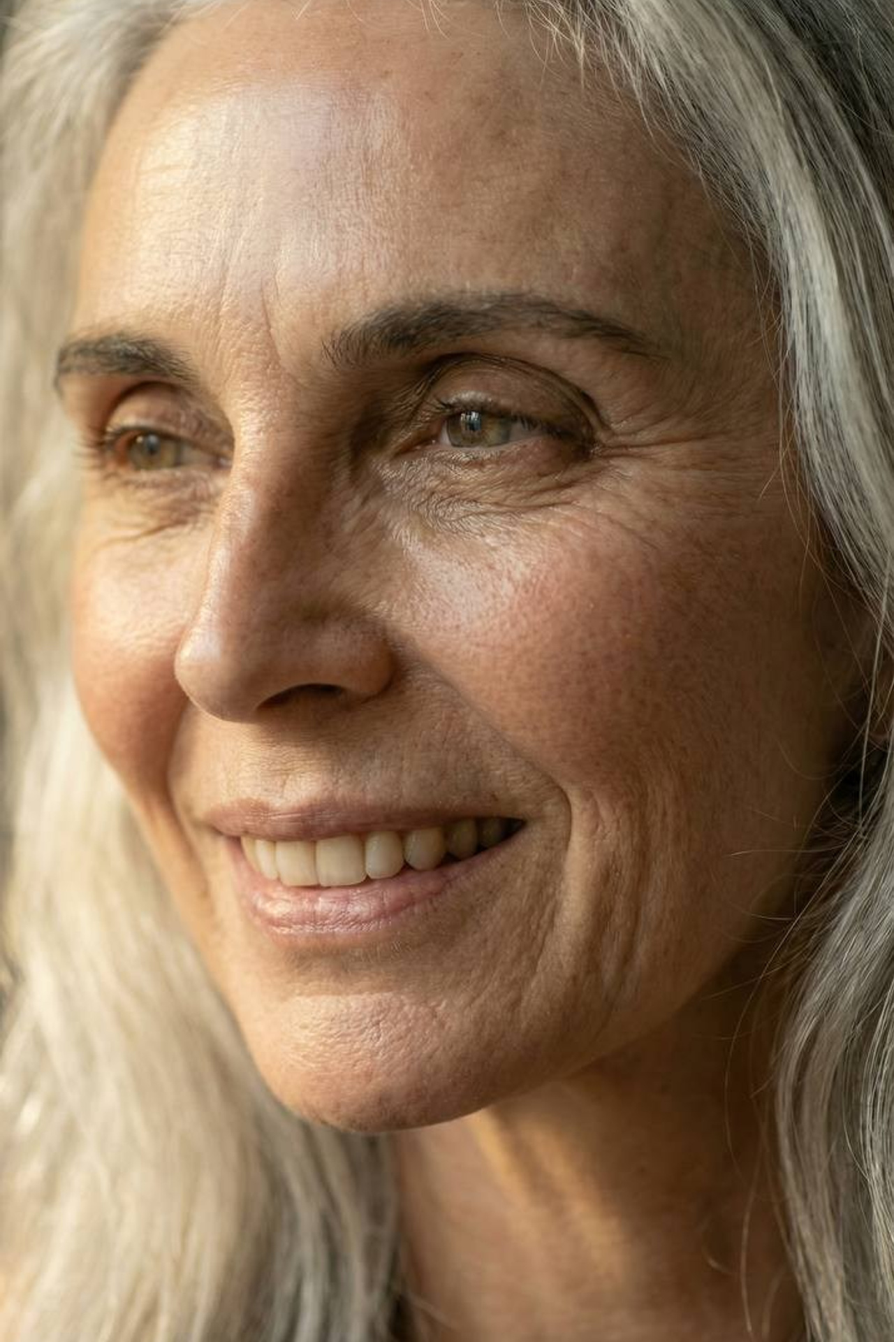 AI CREATOR, A. SULTANOVA, создание контента для бизнеса с помощью нейросетей