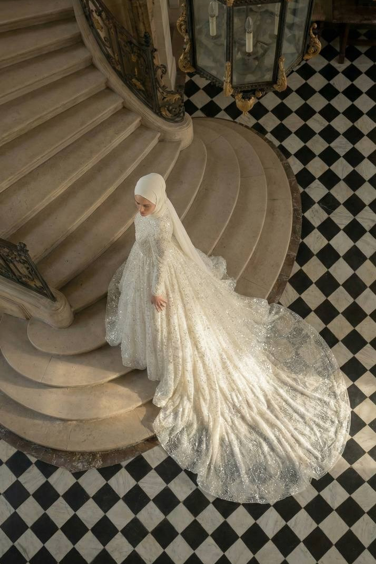 AI CREATOR, A. SULTANOVA, создание контента для бизнеса с помощью нейросетей