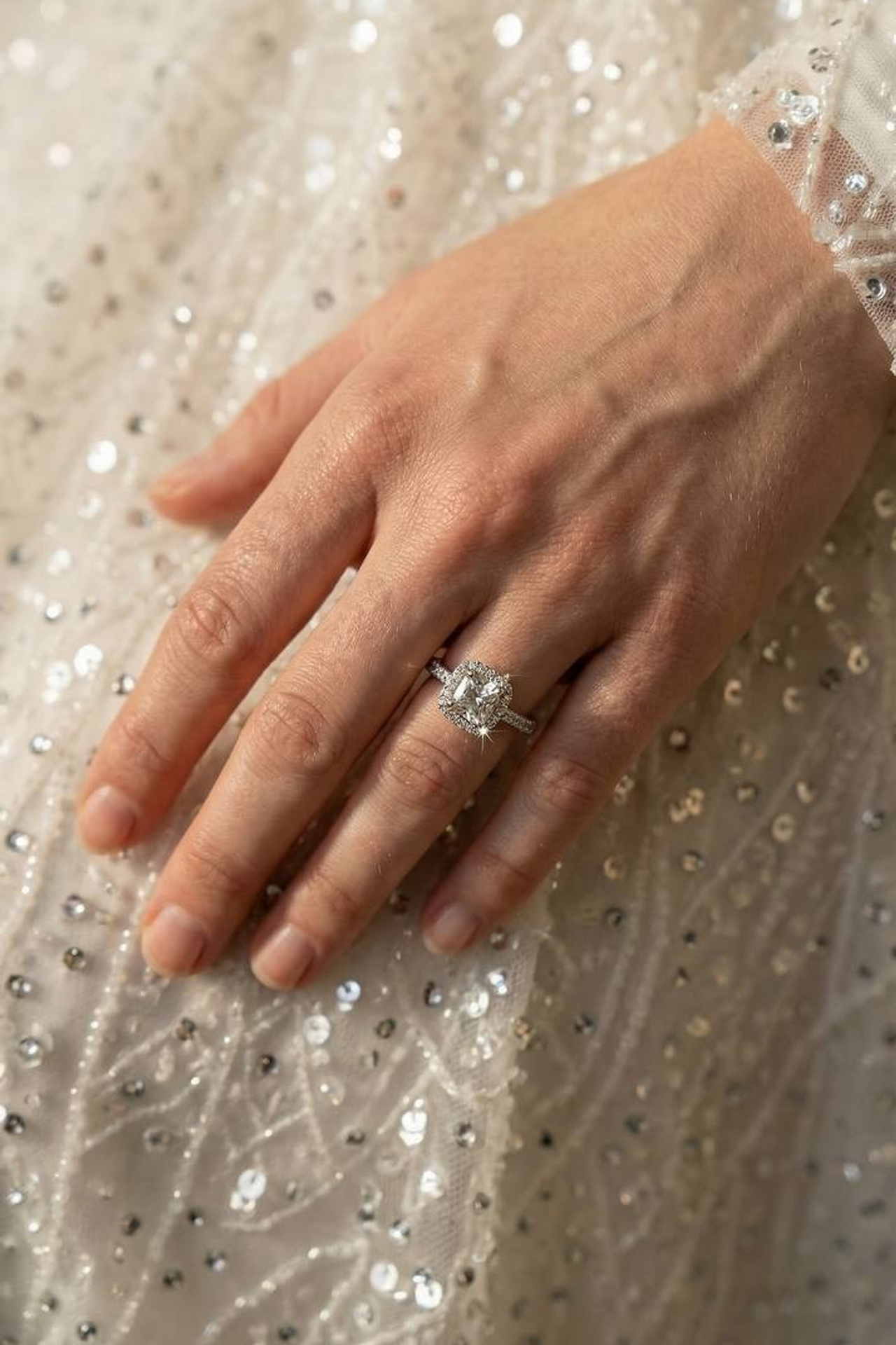 AI CREATOR, A. SULTANOVA, создание контента для бизнеса с помощью нейросетей