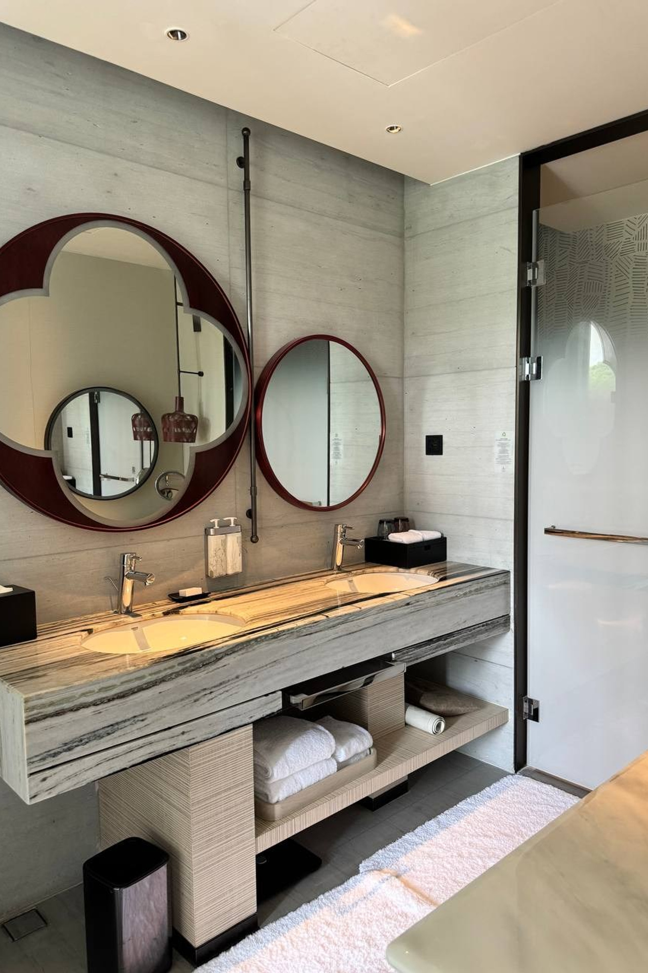 Hualuxe Resort Yalong Bay Sanya 5*. Турагенство Амалфи Тур