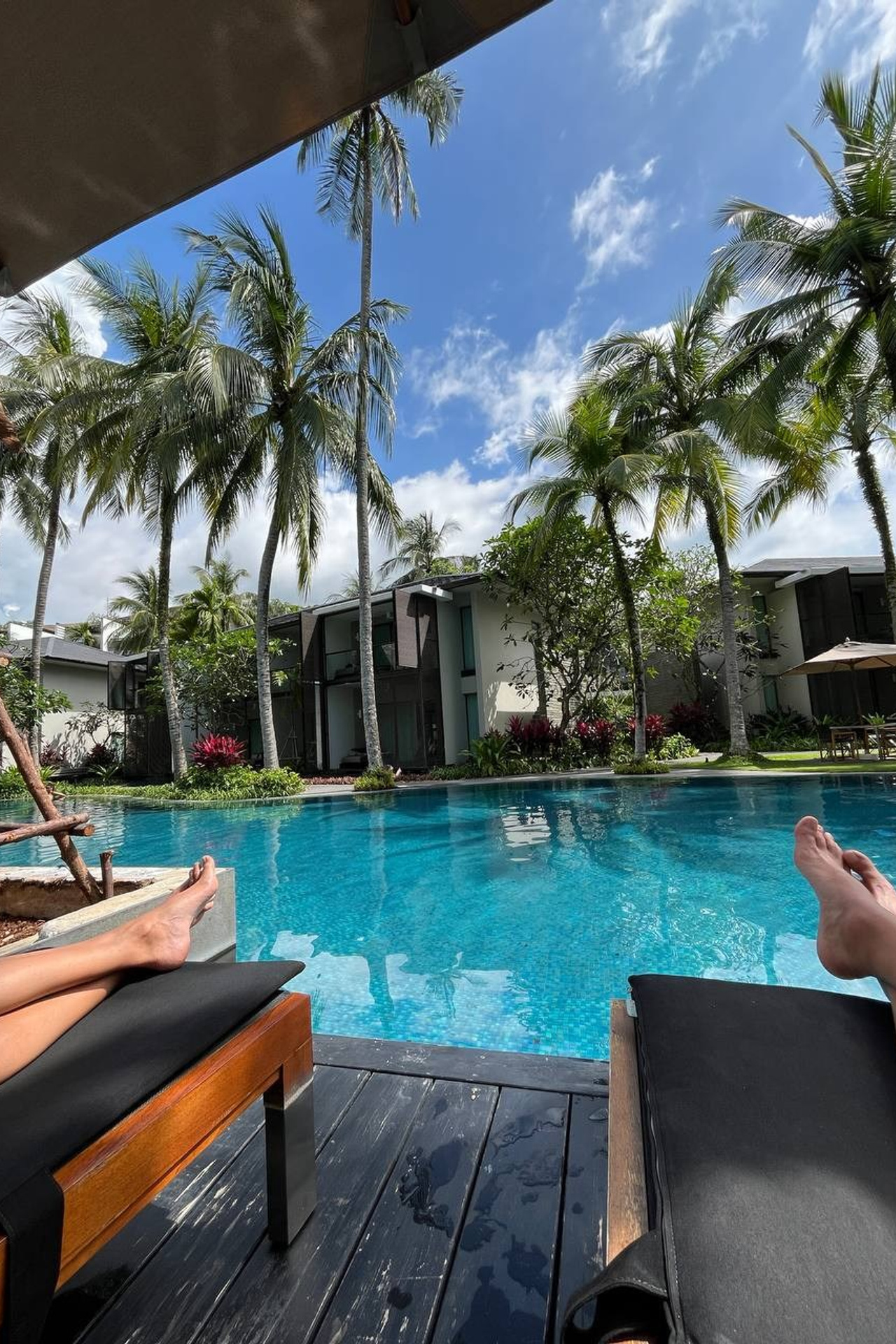 Twin palms. Турагенство Амалфи Тур