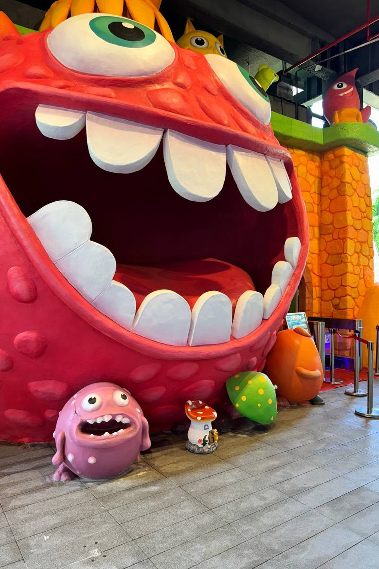 Hualuxe Resort Yalong Bay Sanya 5*. Турагенство Амалфи Тур