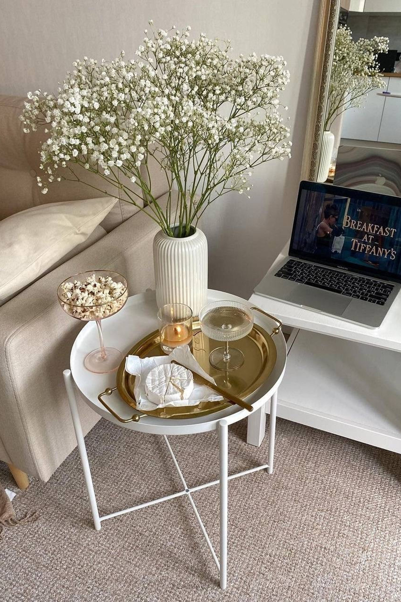 Вазы в стиле ар-деко для классического оформления