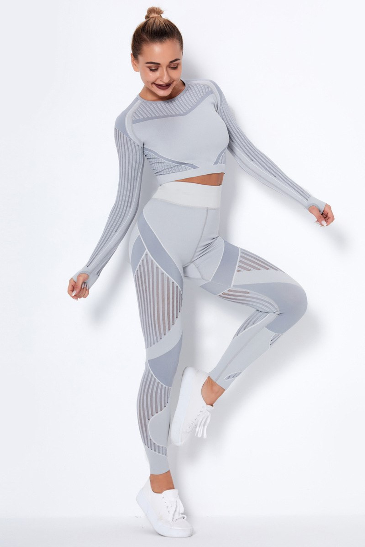 Профессиональная съемка для акцента на универсальность и многофункциональность изделий