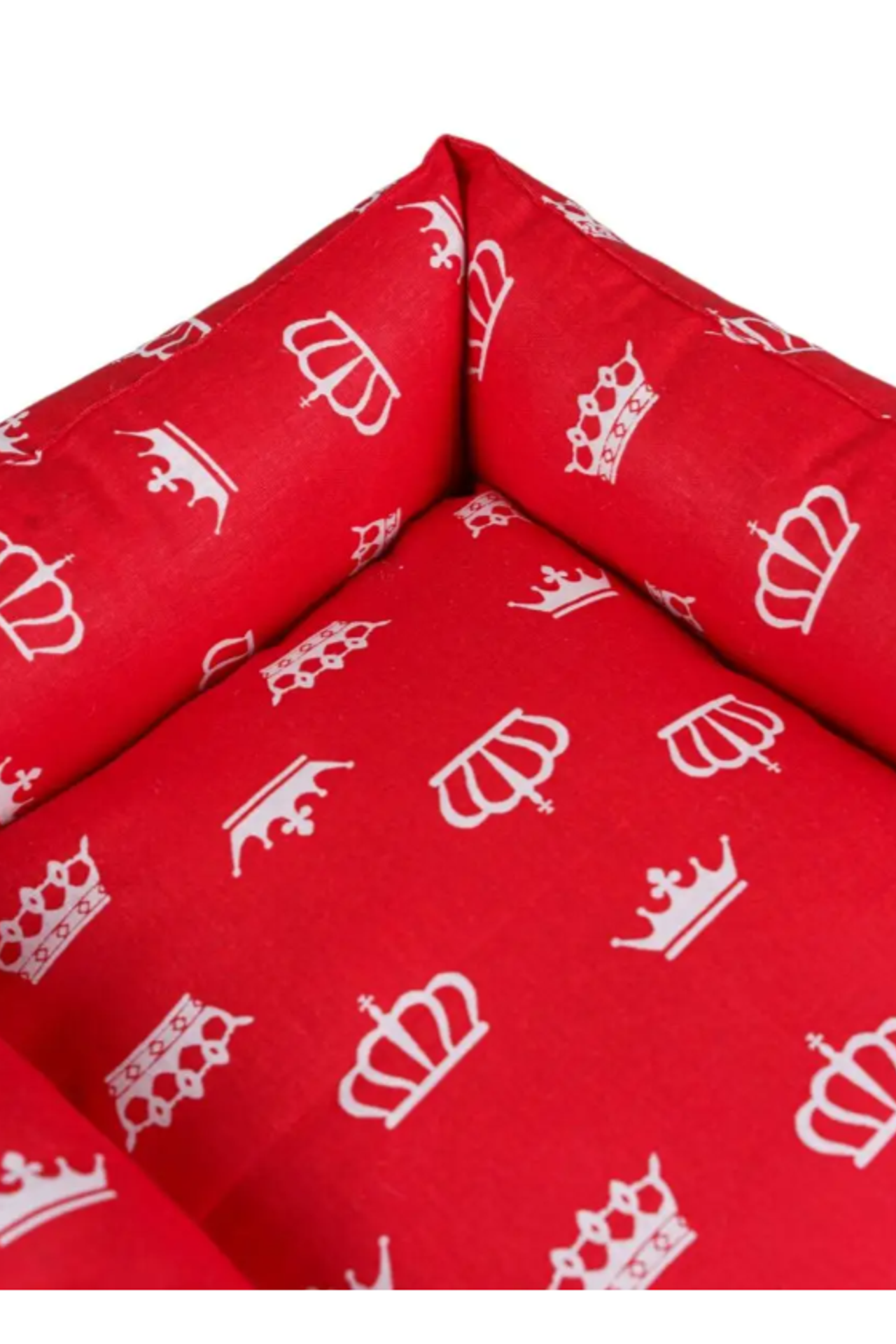 Съемка лежанок для животных с мягкими материалами