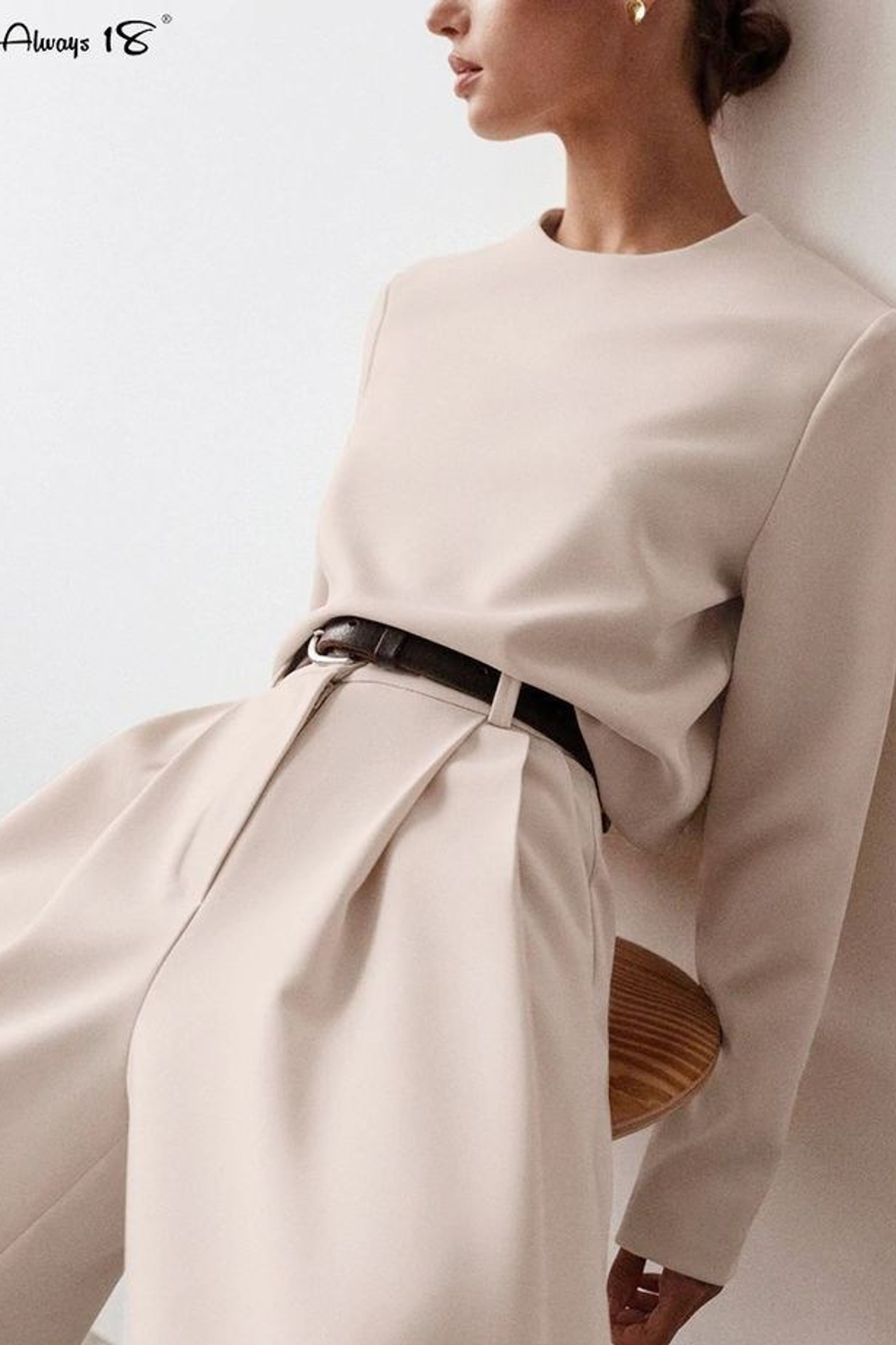 Предметная съемка для интернет магазина, референсы штанов женских|Sale