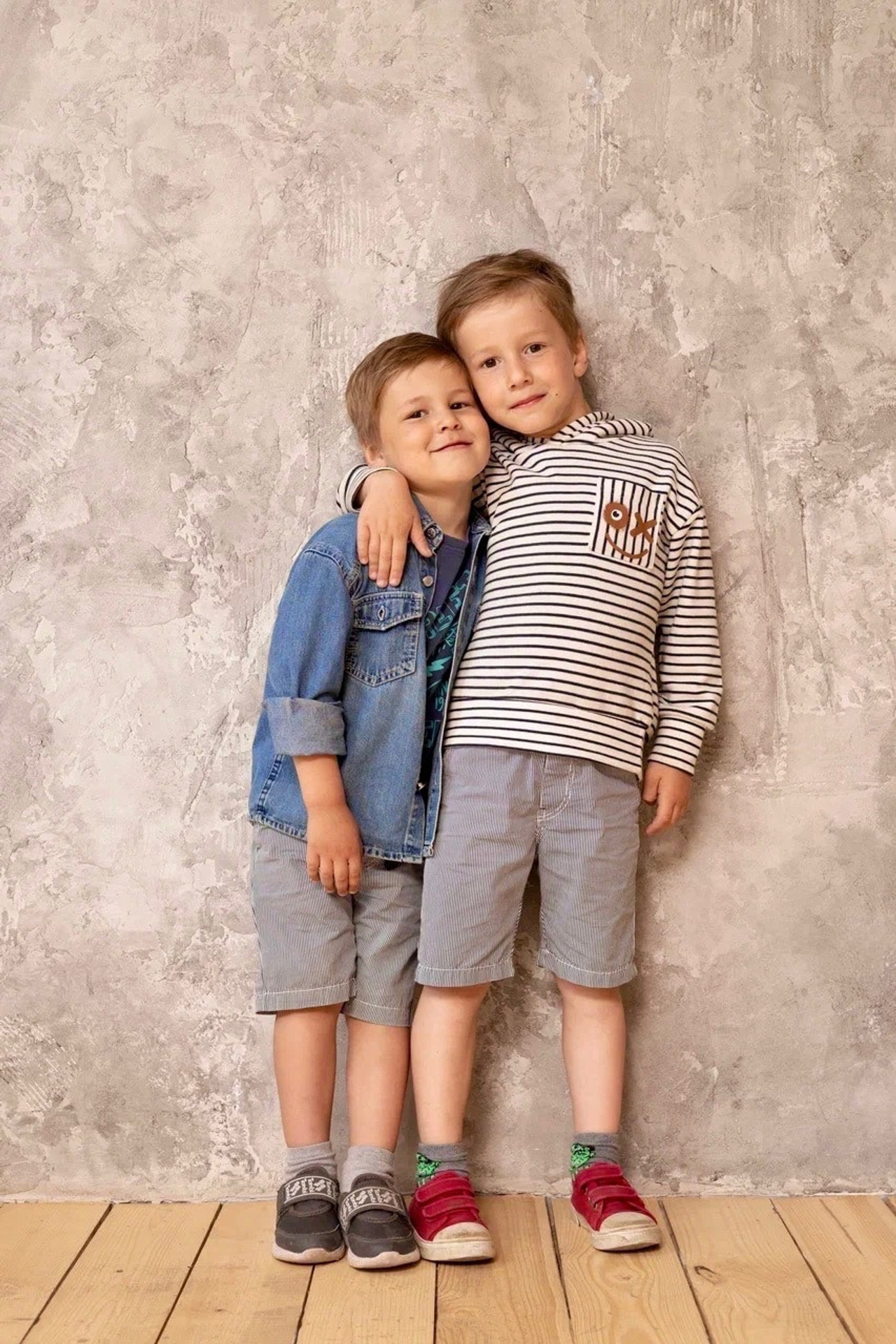 Модель мальчик для съемки на маркетплейсы Иван Б.Н.Новгород |Sale Easy