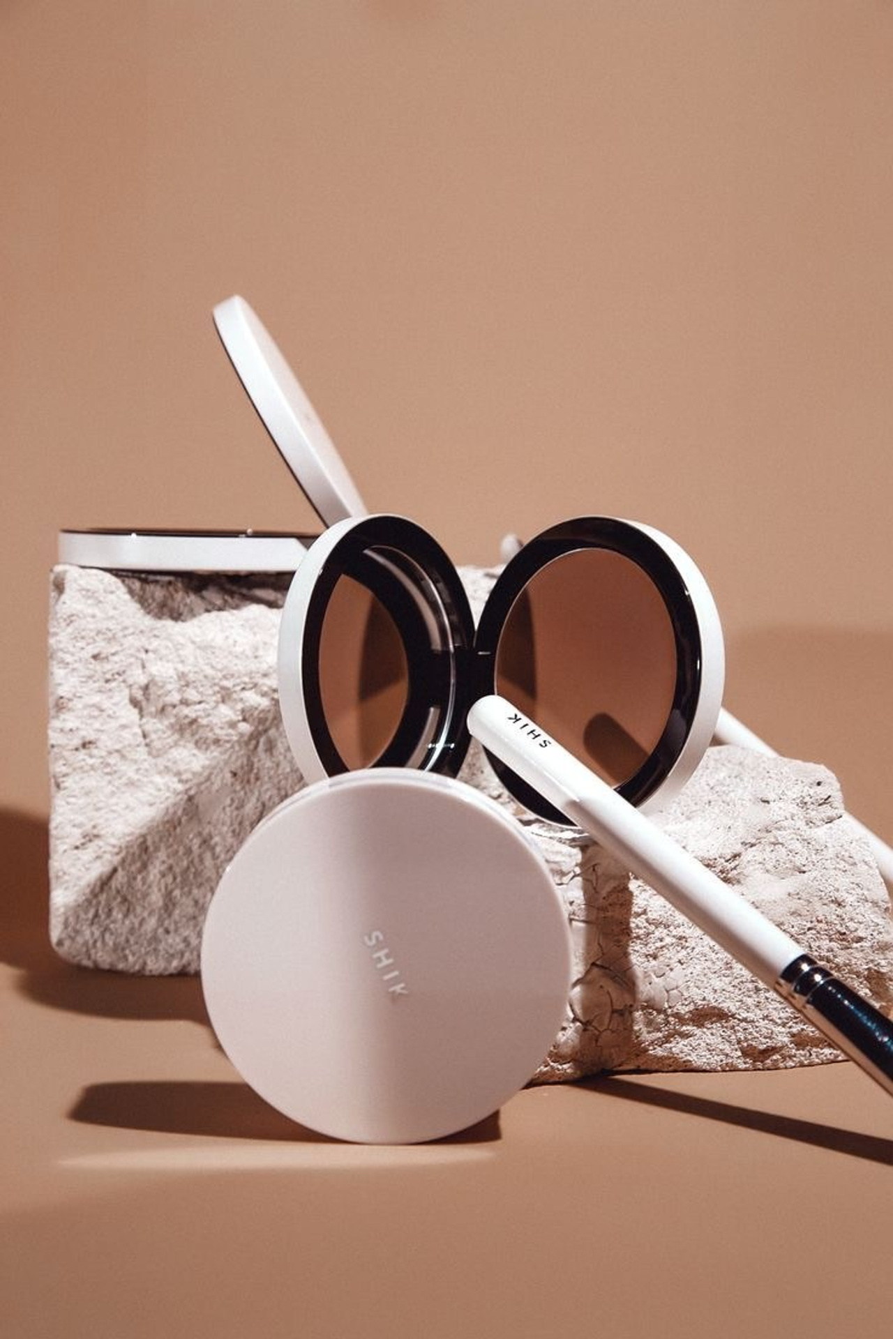 Продукты, подходящие для профессионального макияжа