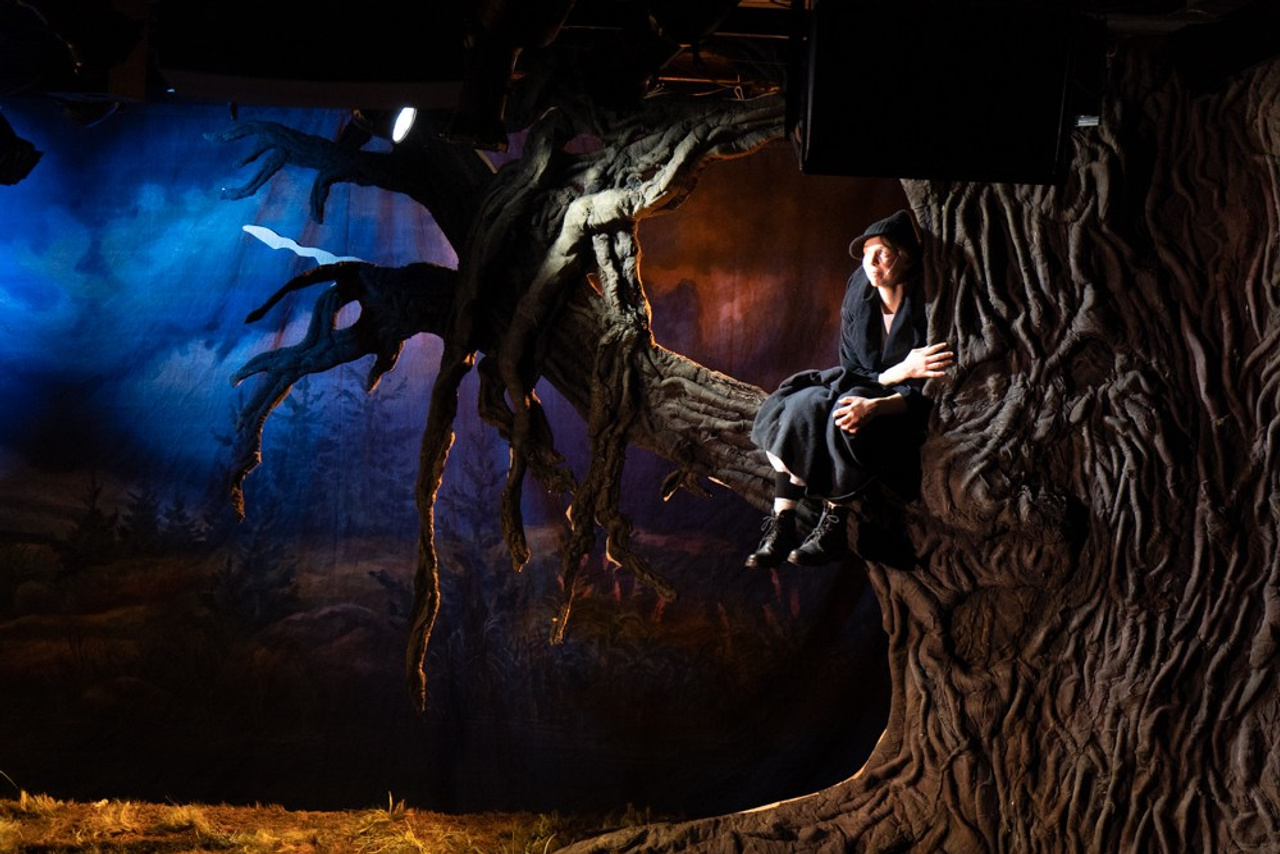 «Гроза» театральное объединение «Озеро». История занавеса. Превращаем идею в технологию