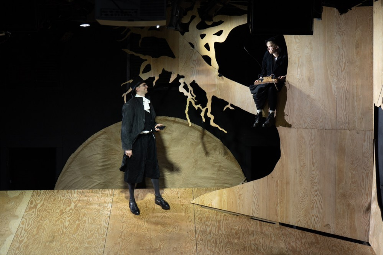 «Гроза» театральное объединение «Озеро». История занавеса. Превращаем идею в технологию