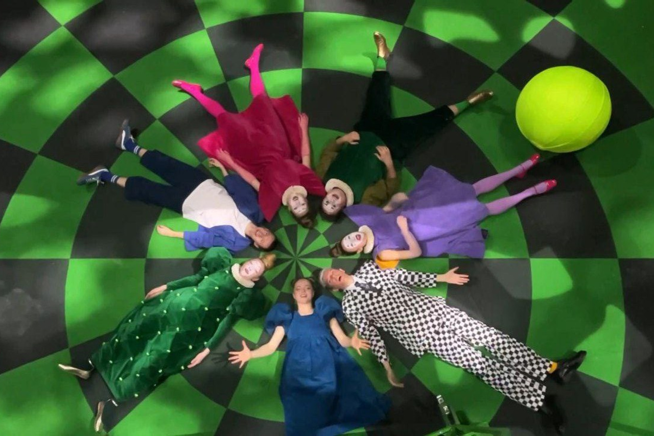 Декорации для спектакля «Принцесса на горошине» | Калининградский Драматический Театр. История занавеса. Превращаем идею в технологию