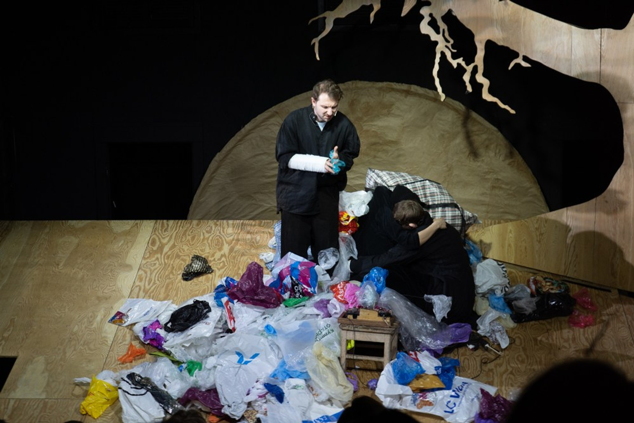 «Гроза» театральное объединение «Озеро». История занавеса. Превращаем идею в технологию